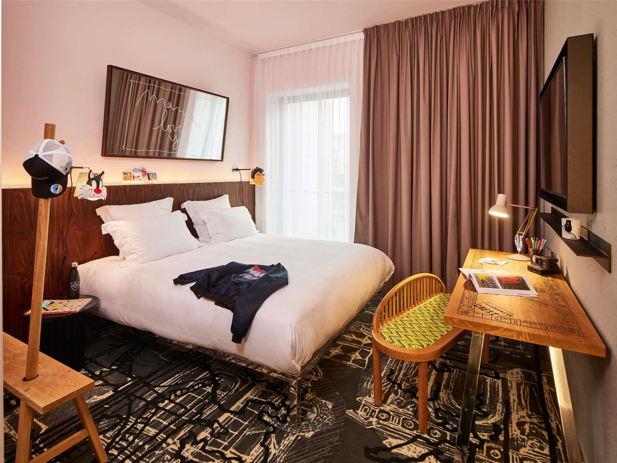 Großes Doppelzimmer