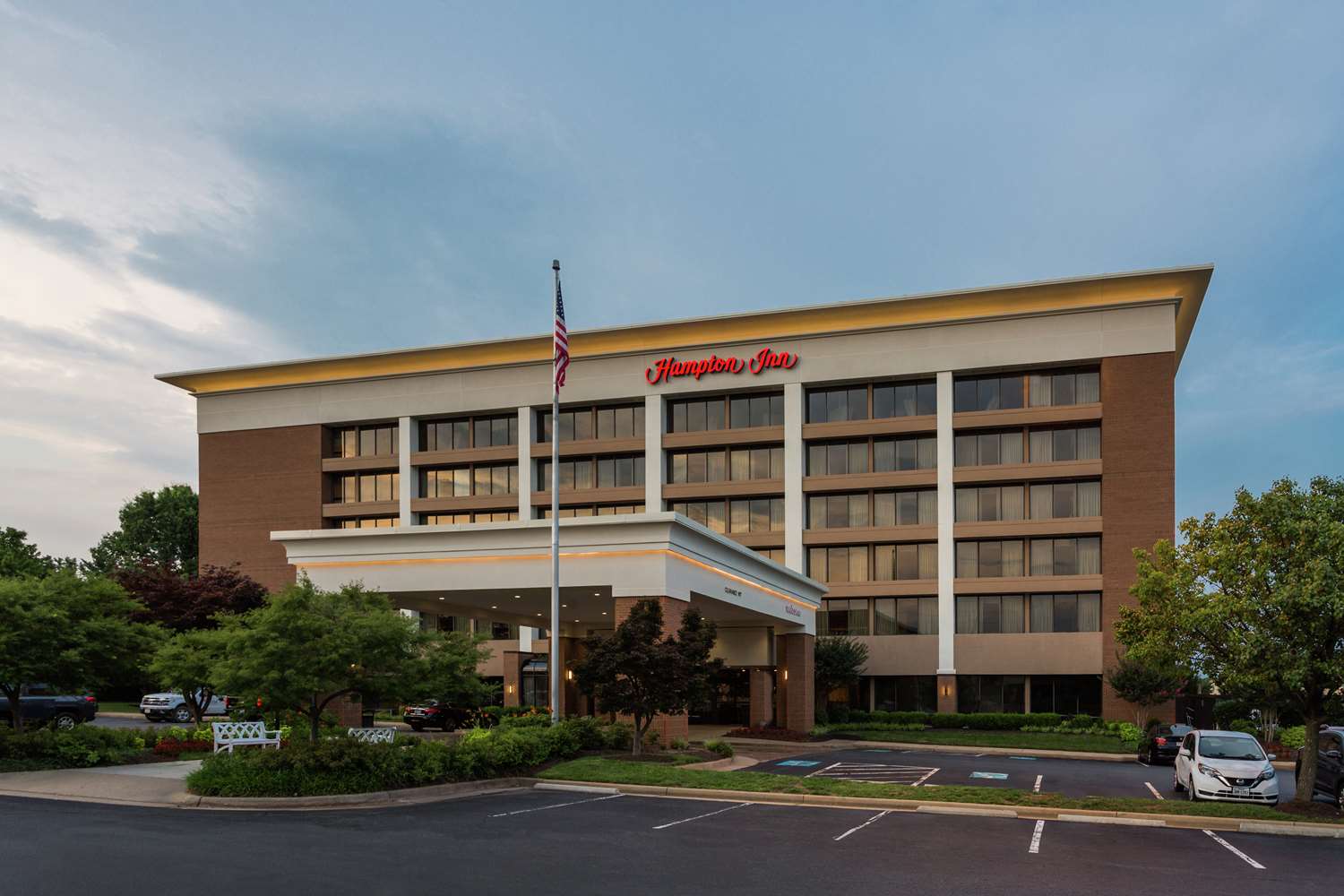 Hampton Inn Manassas 2