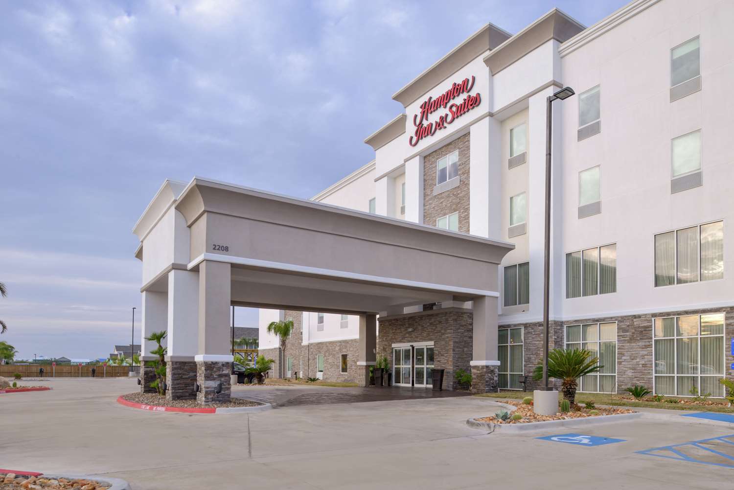 Hampton Inn & Suites Port Aransas 2