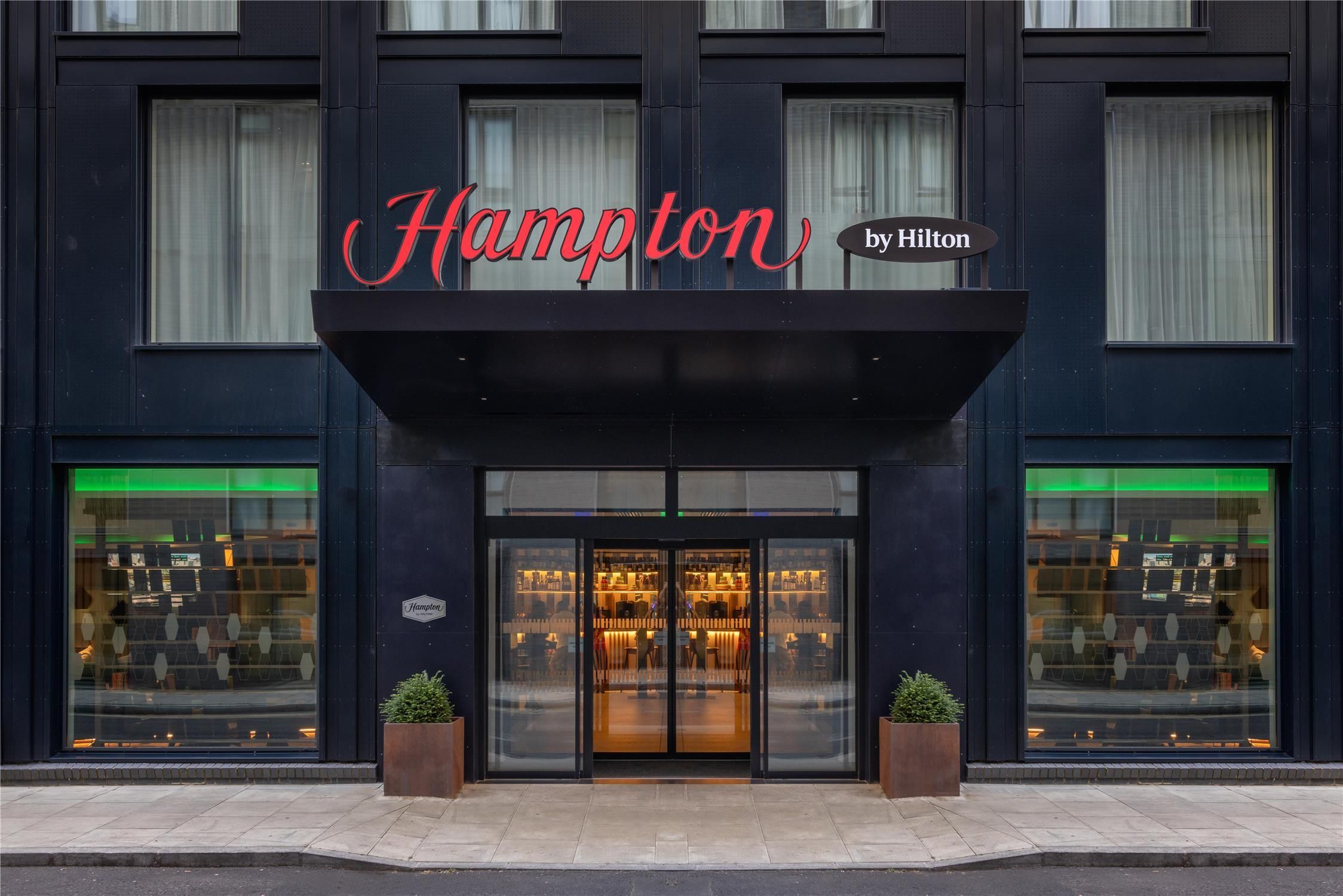 Hampton By Hilton London Old Street 1