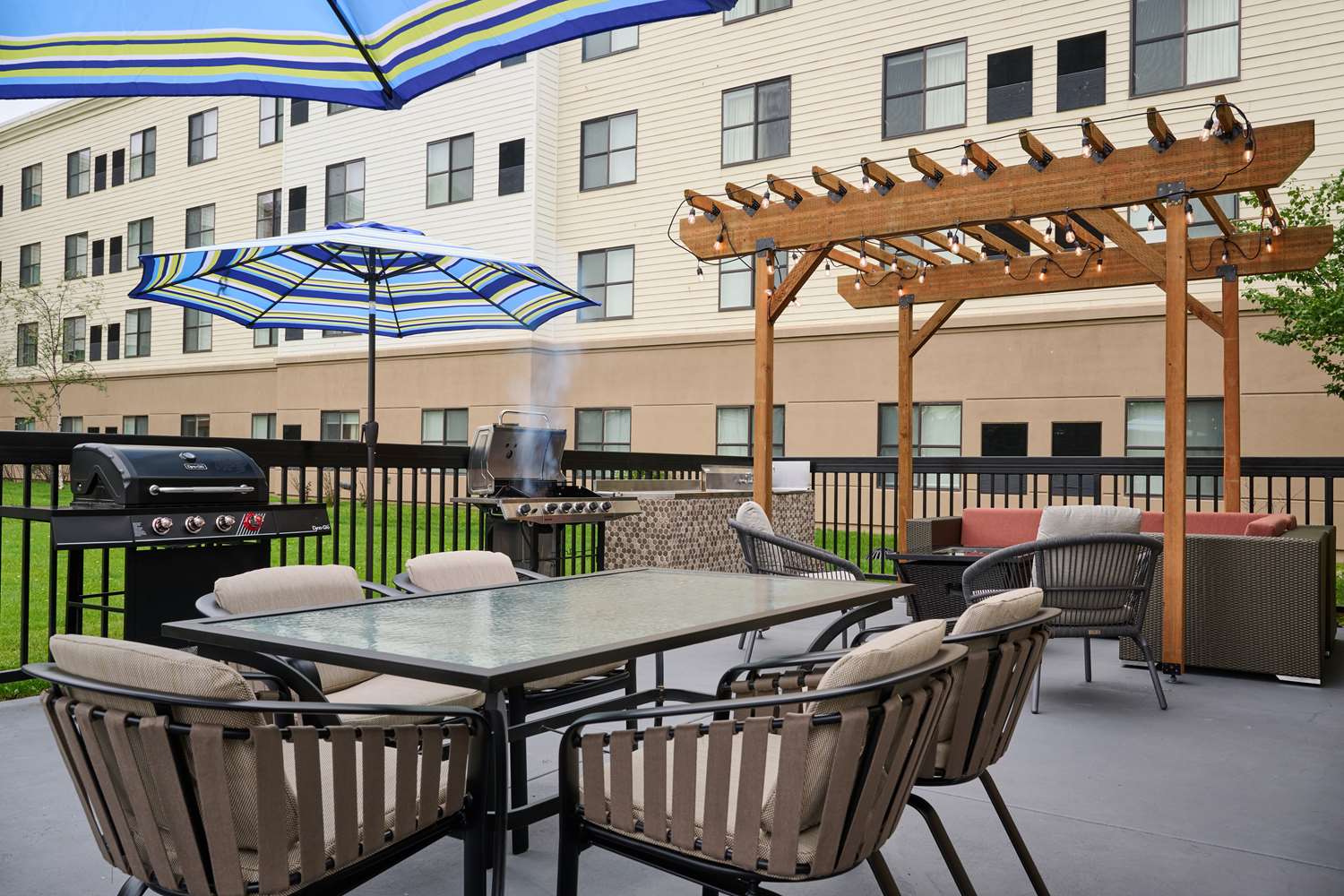 Homewood Suites by Hilton Anchorage 2