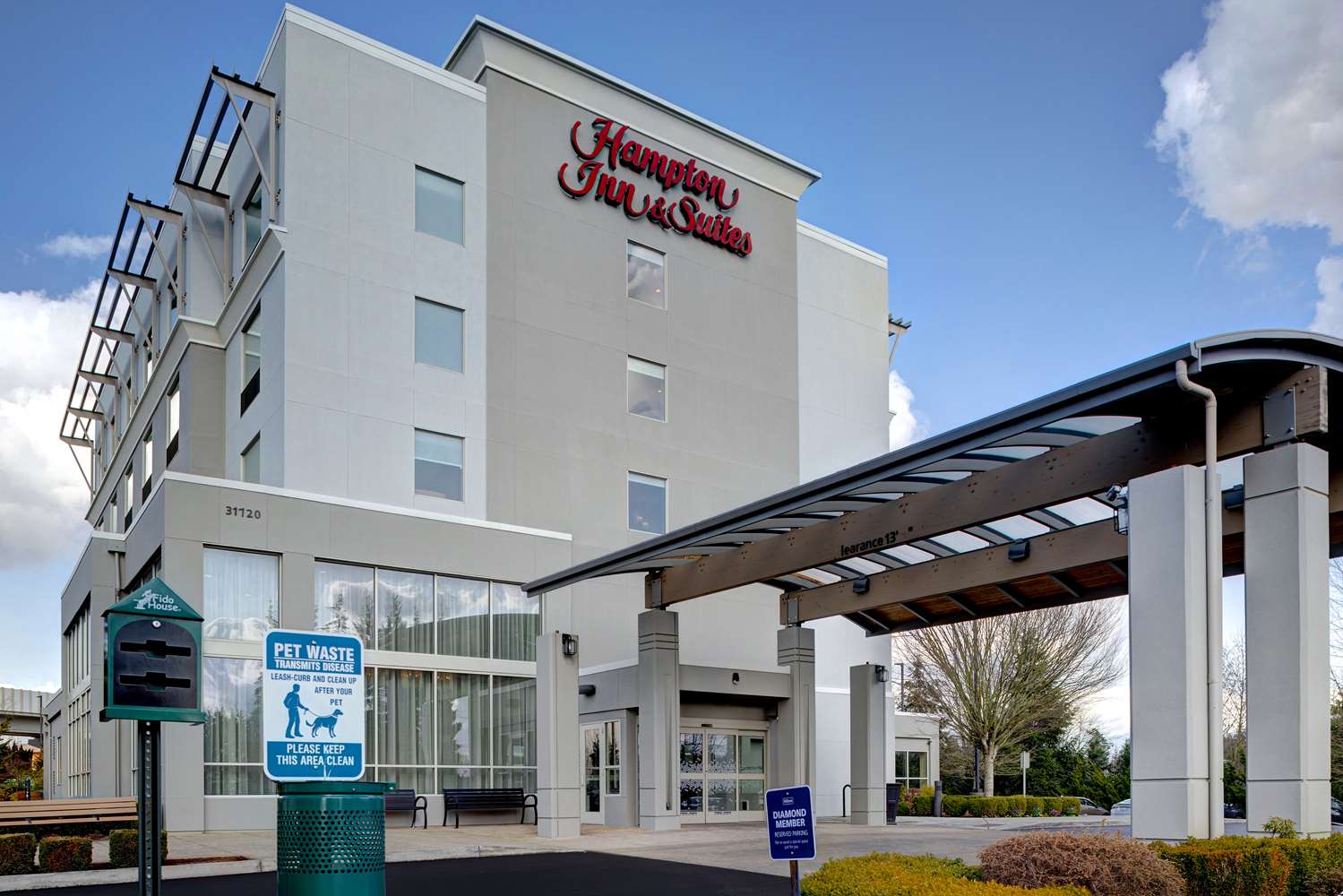 Hampton Inn & Suites Seattle/Federal Way 2