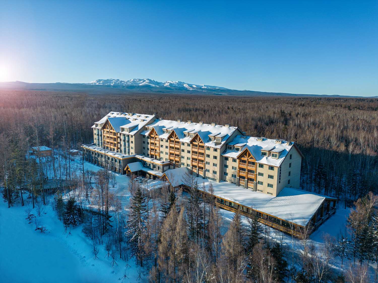 DoubleTree by Hilton Changbaishan Hot Spring 1