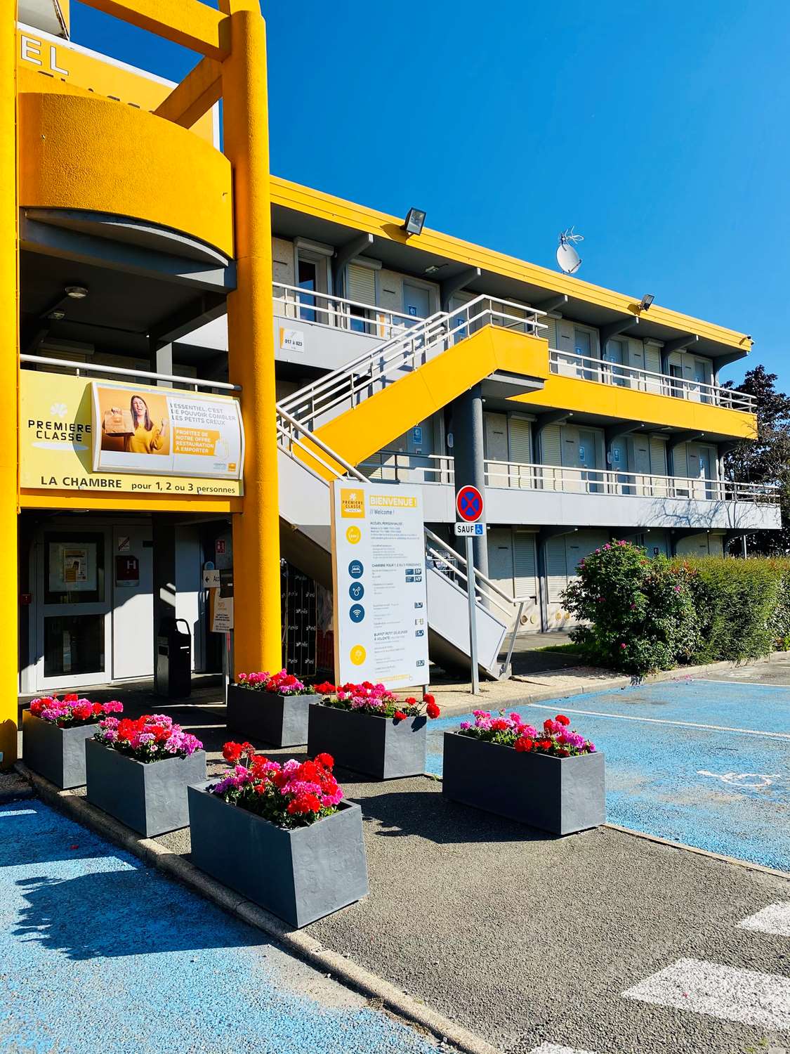 Premiere Classe Saint Quentin En Yvelines - Elancourt 2