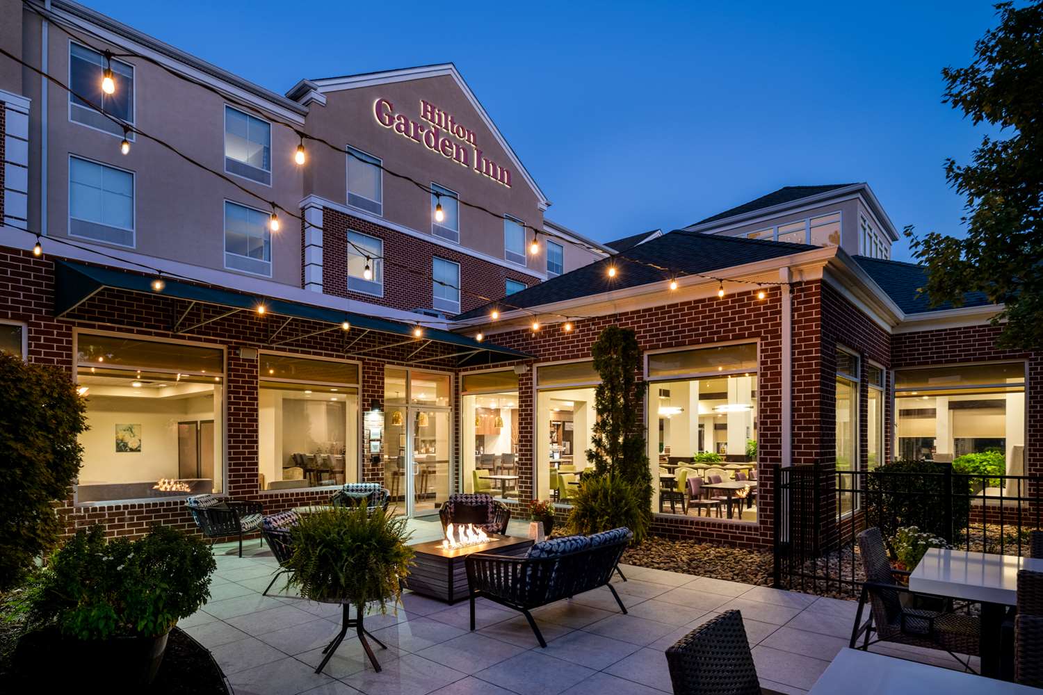 Hilton Garden Inn Atlanta/Peachtree City 2