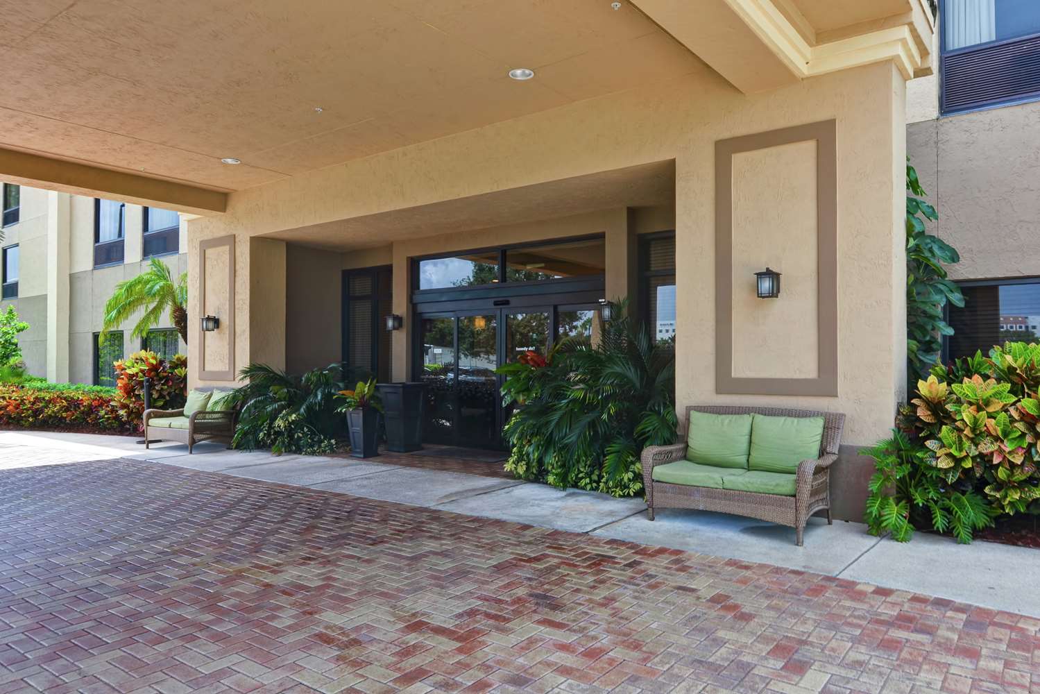 Hampton Inn West Palm Beach Florida Turnpike 2