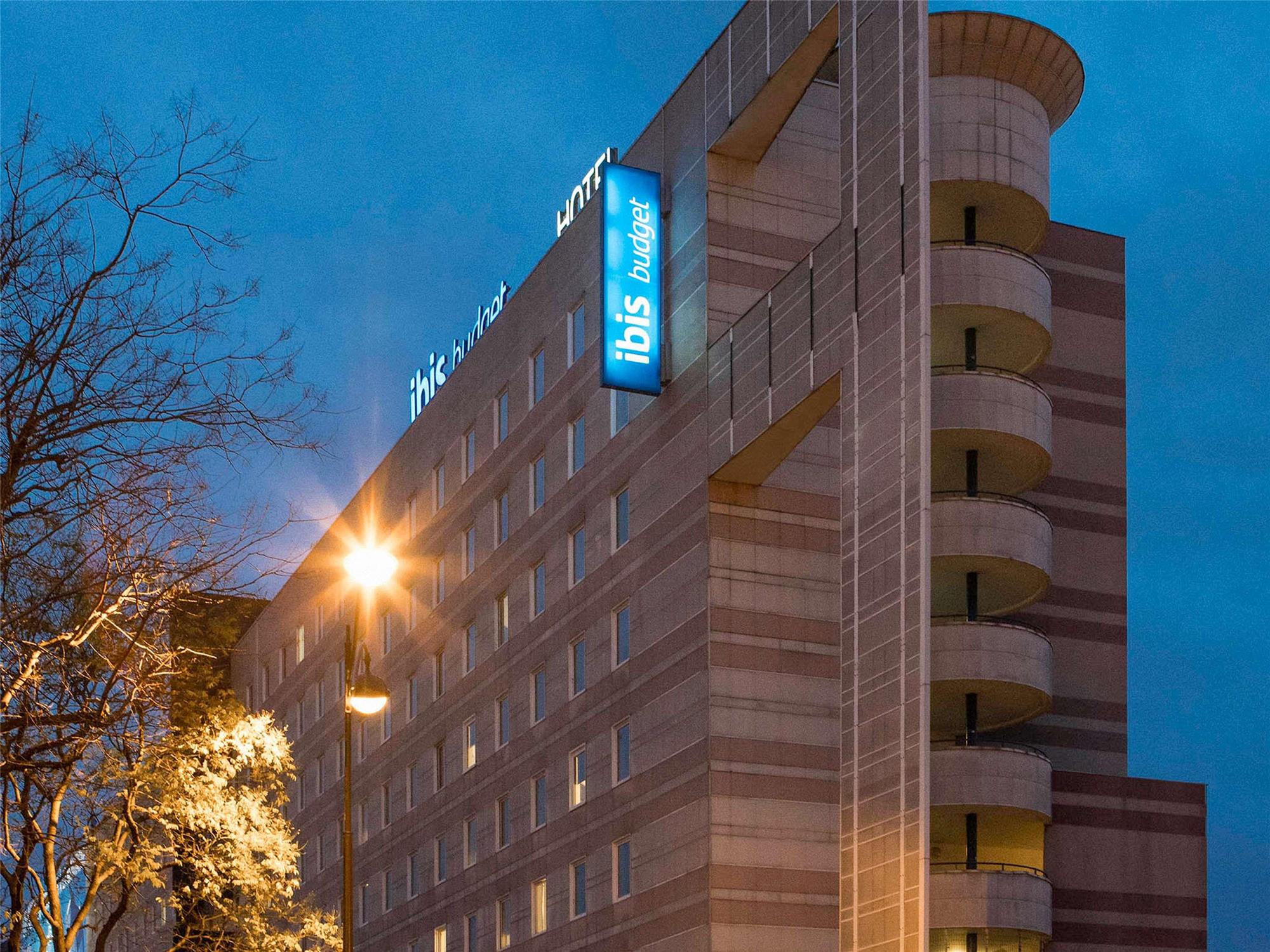 ibis budget Paris Porte De Montmartre 1