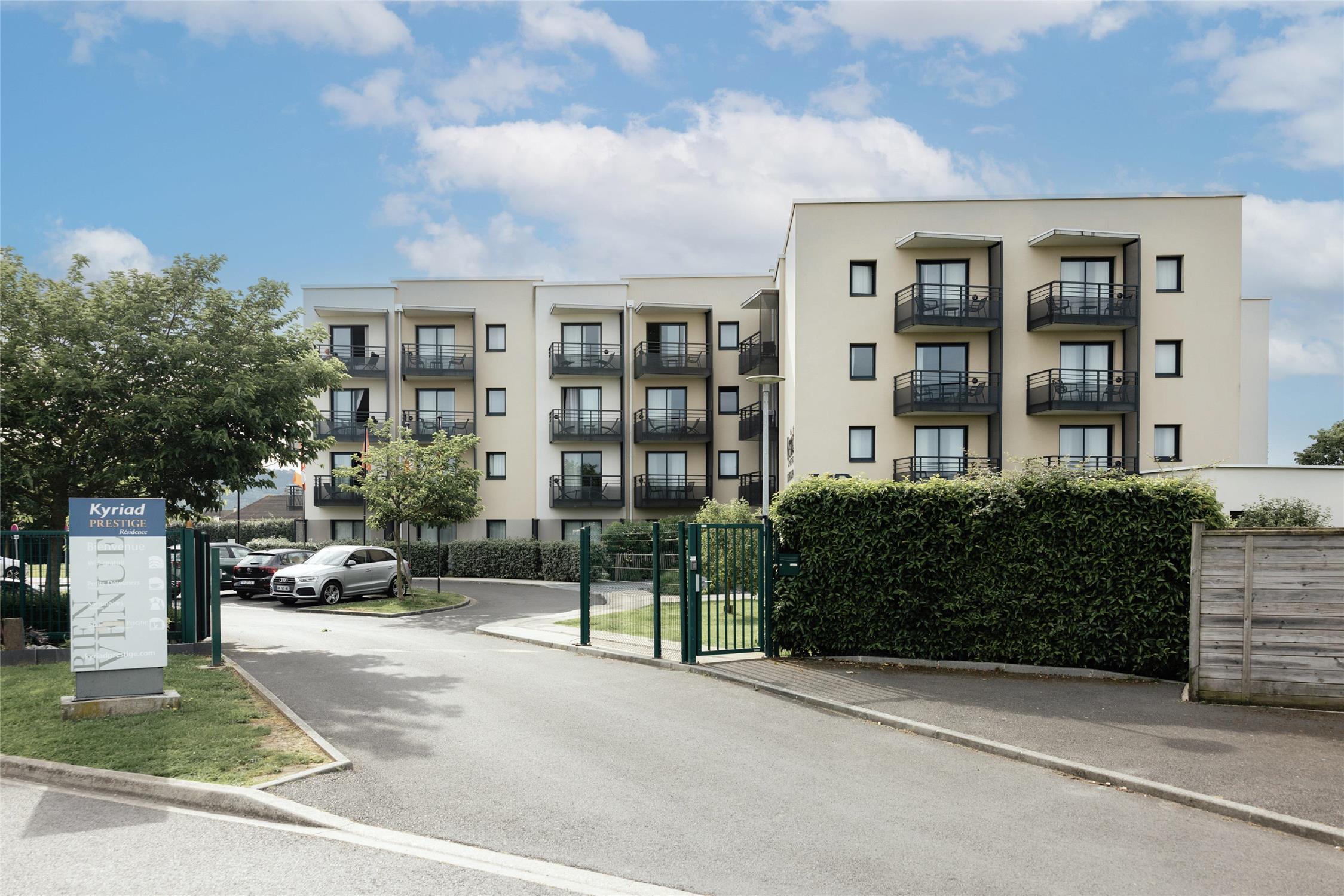 Kyriad Prestige Residence & Spa Cabourg-Dives-sur-Mer 2