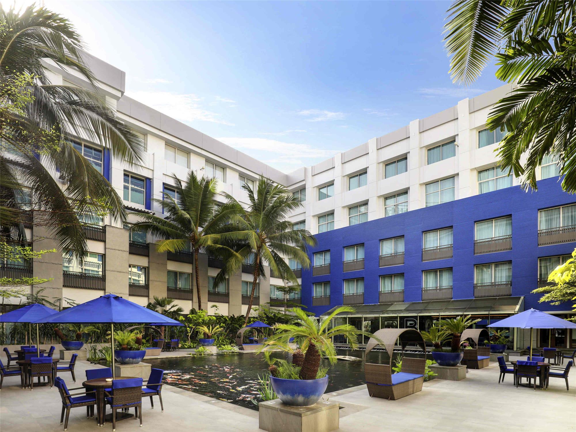 Novotel Jakarta Mangga Dua Square 2