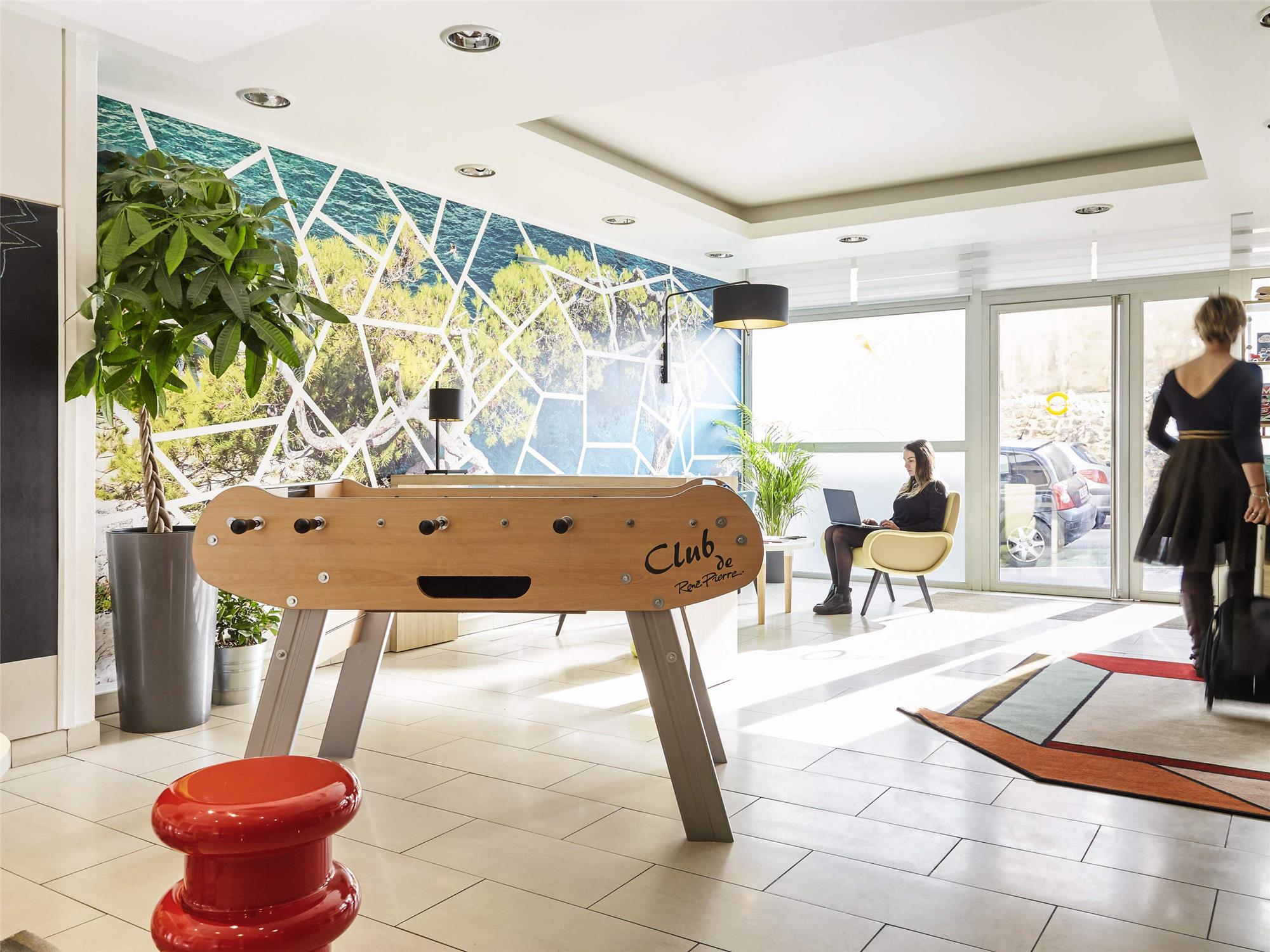 Aparthotel Adagio Access Marseille Saint Charles 2