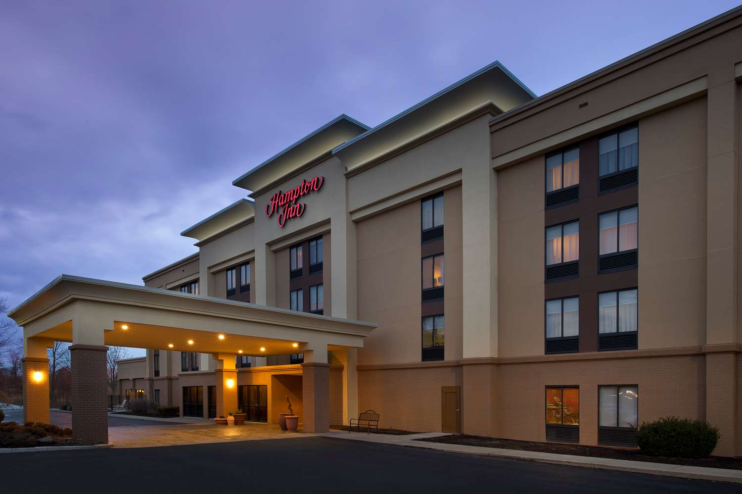 Hampton Inn Rochester-Greece 2
