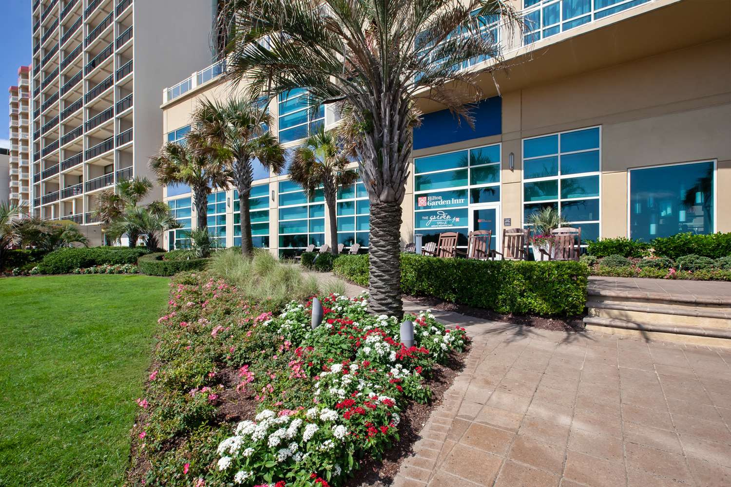 Hilton Garden Inn Virginia Beach Oceanfront 2