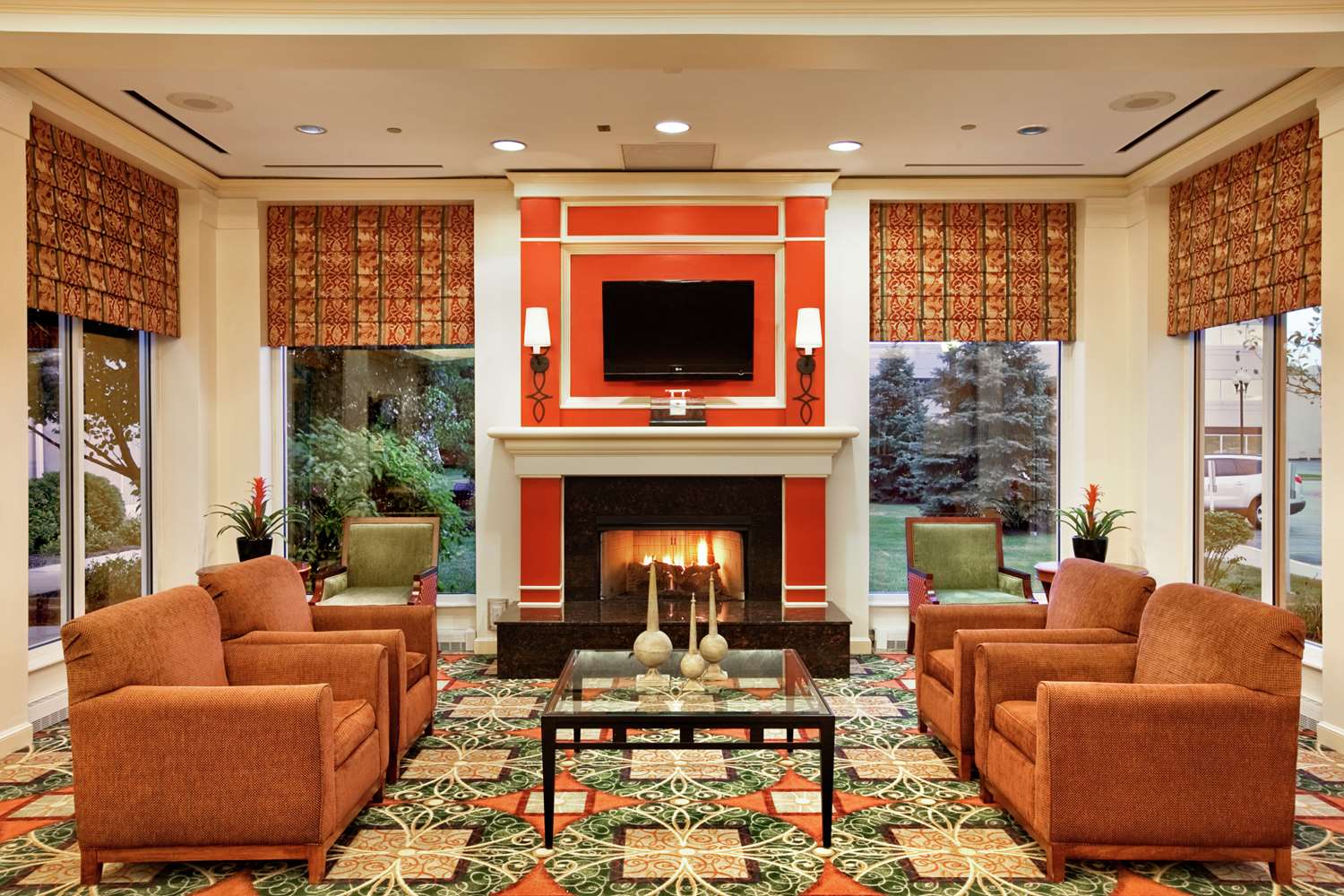 Hilton Garden Inn Chicago/Oakbrook Terrace 2