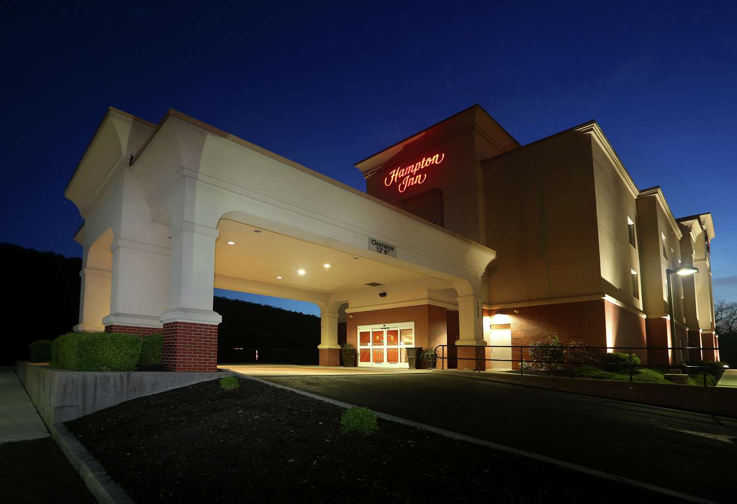 Hampton Inn Owego 1