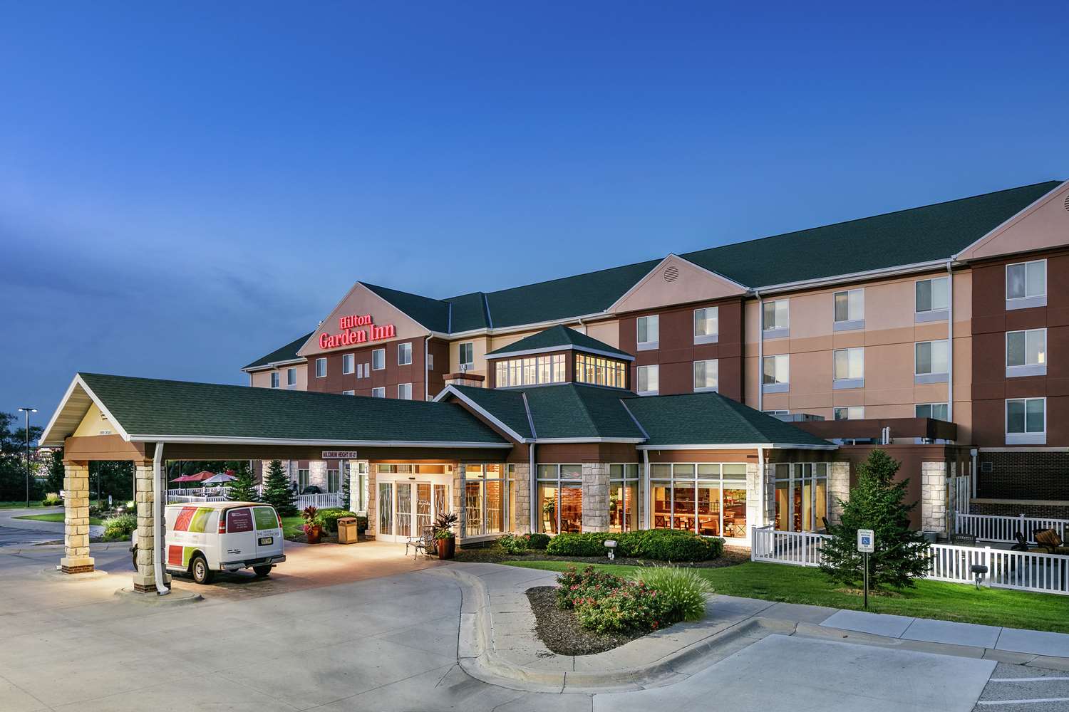 Hilton Garden Inn Omaha West 1