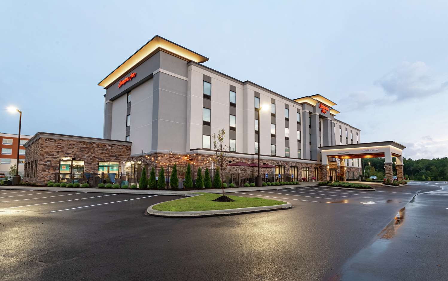 Hampton Inn Madison, OH 2