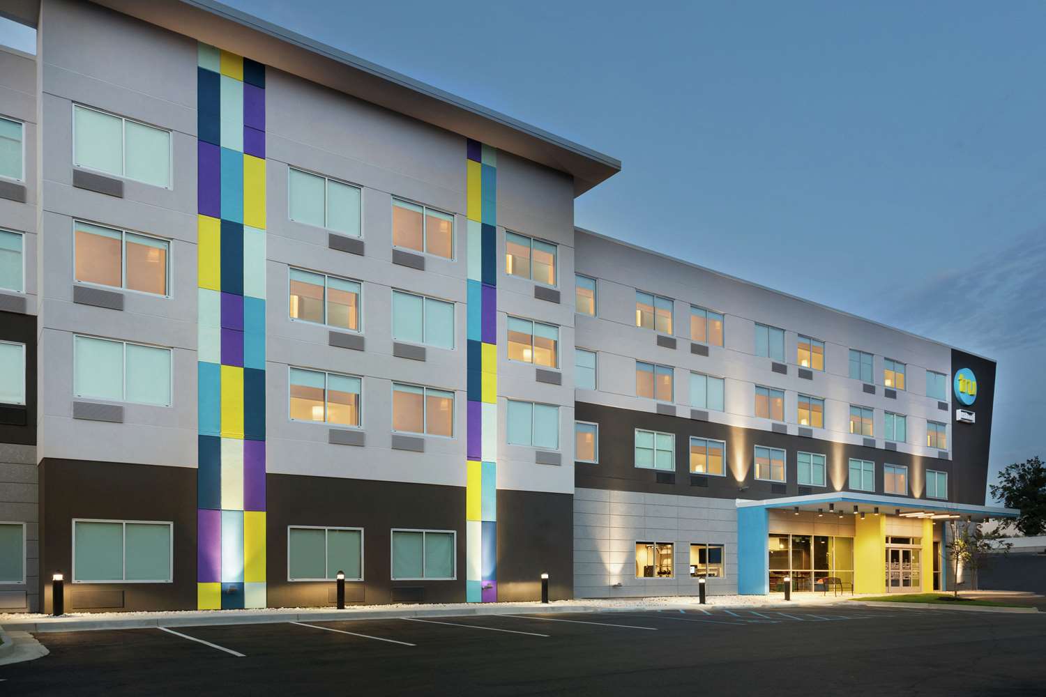 Tru By Hilton Harbison Columbia 1