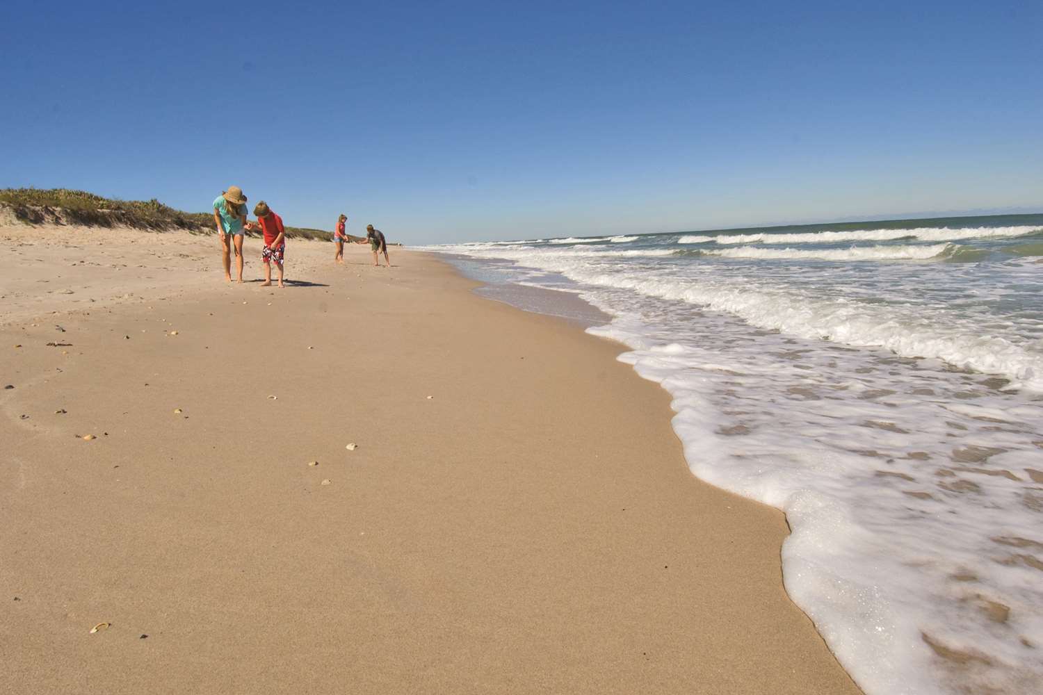 Hampton Inn Cocoa Beach/Cape Canaveral 2