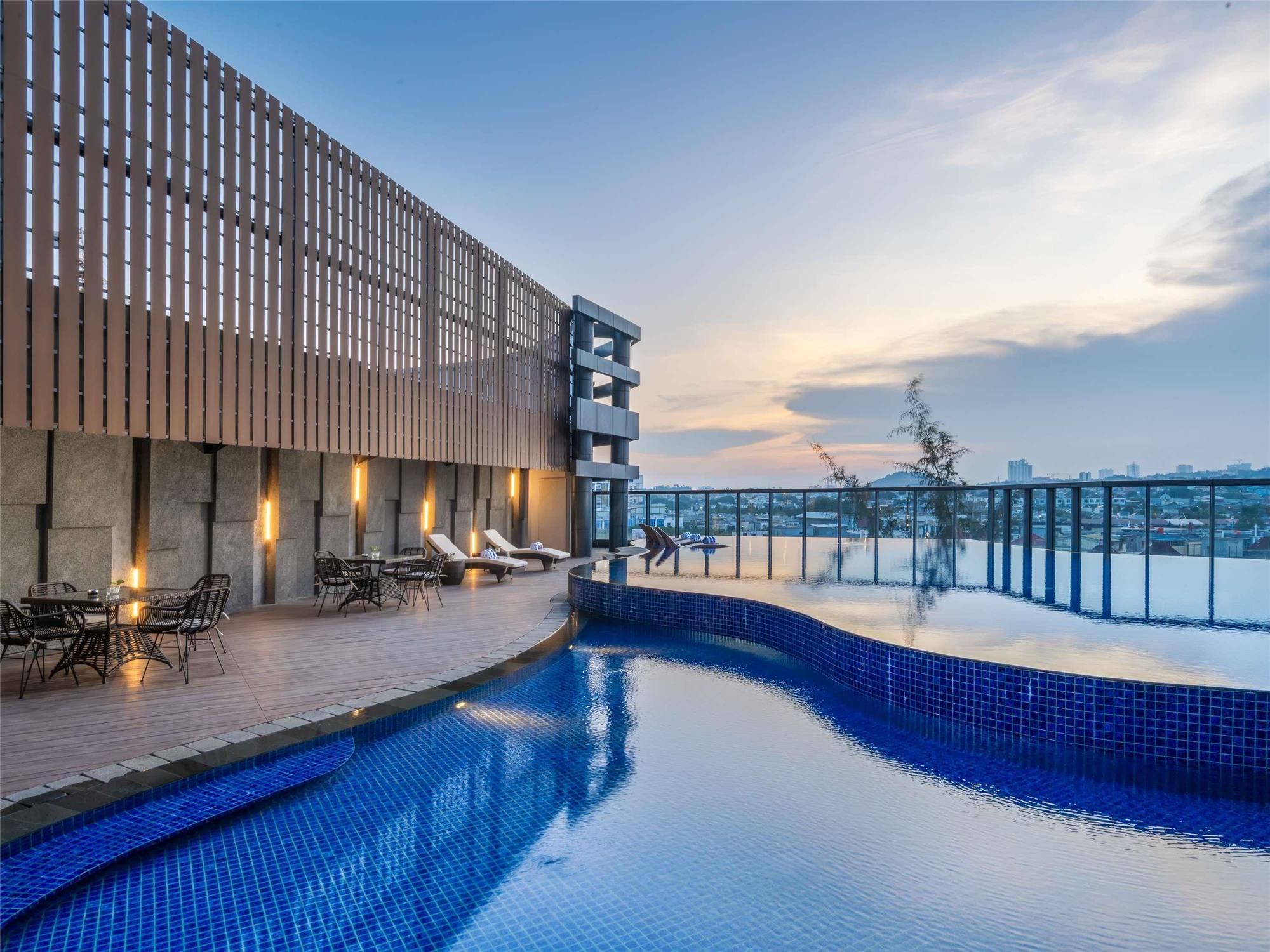 Grand Mercure Batam Centre 2
