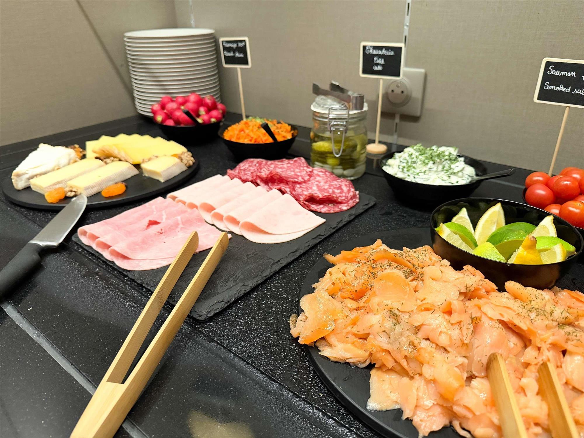 Mercure Rennes Centre Place Bretagne 1