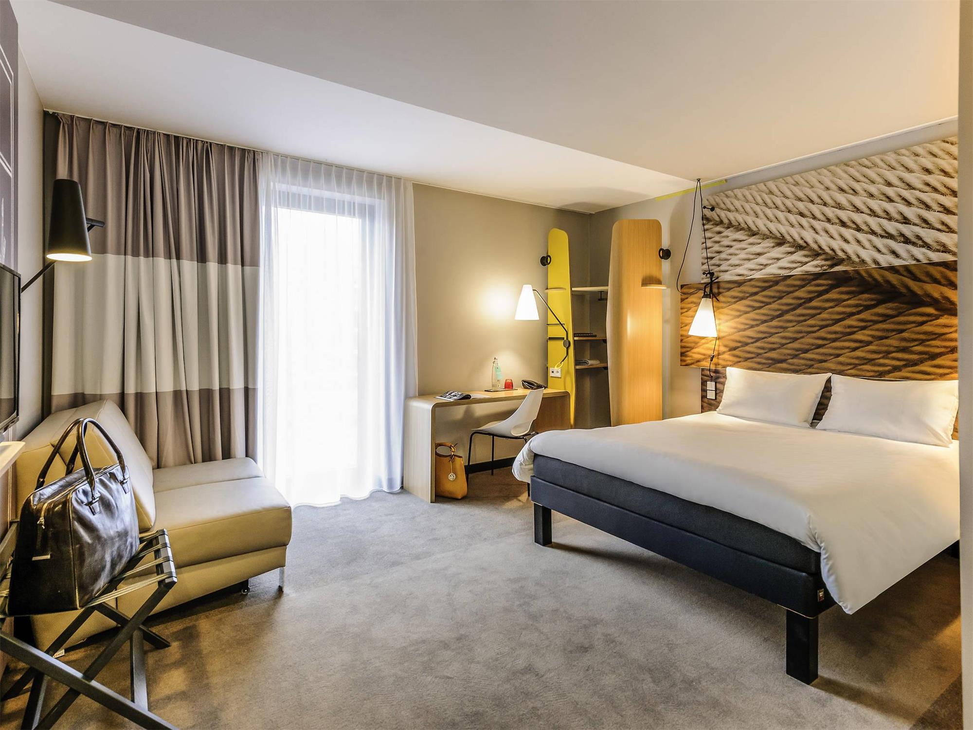 Premium Room