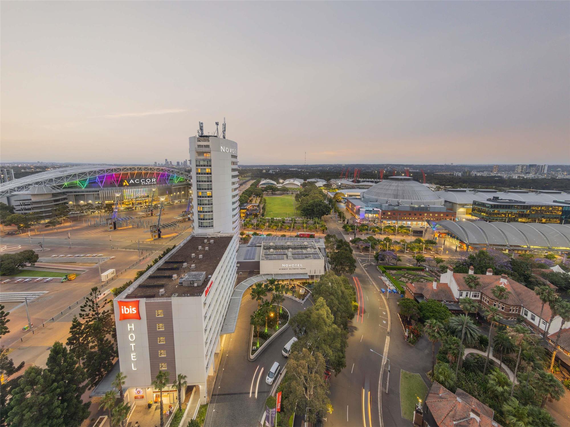 ibis Sydney Olympic Park 1
