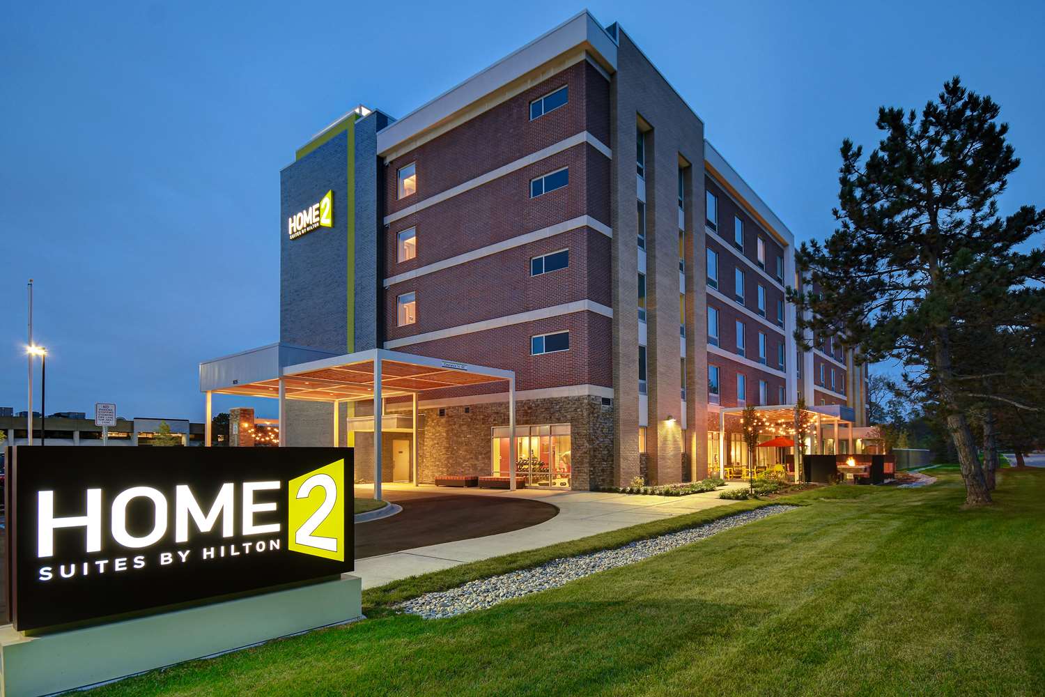 Home2 Suites by Hilton Troy 1