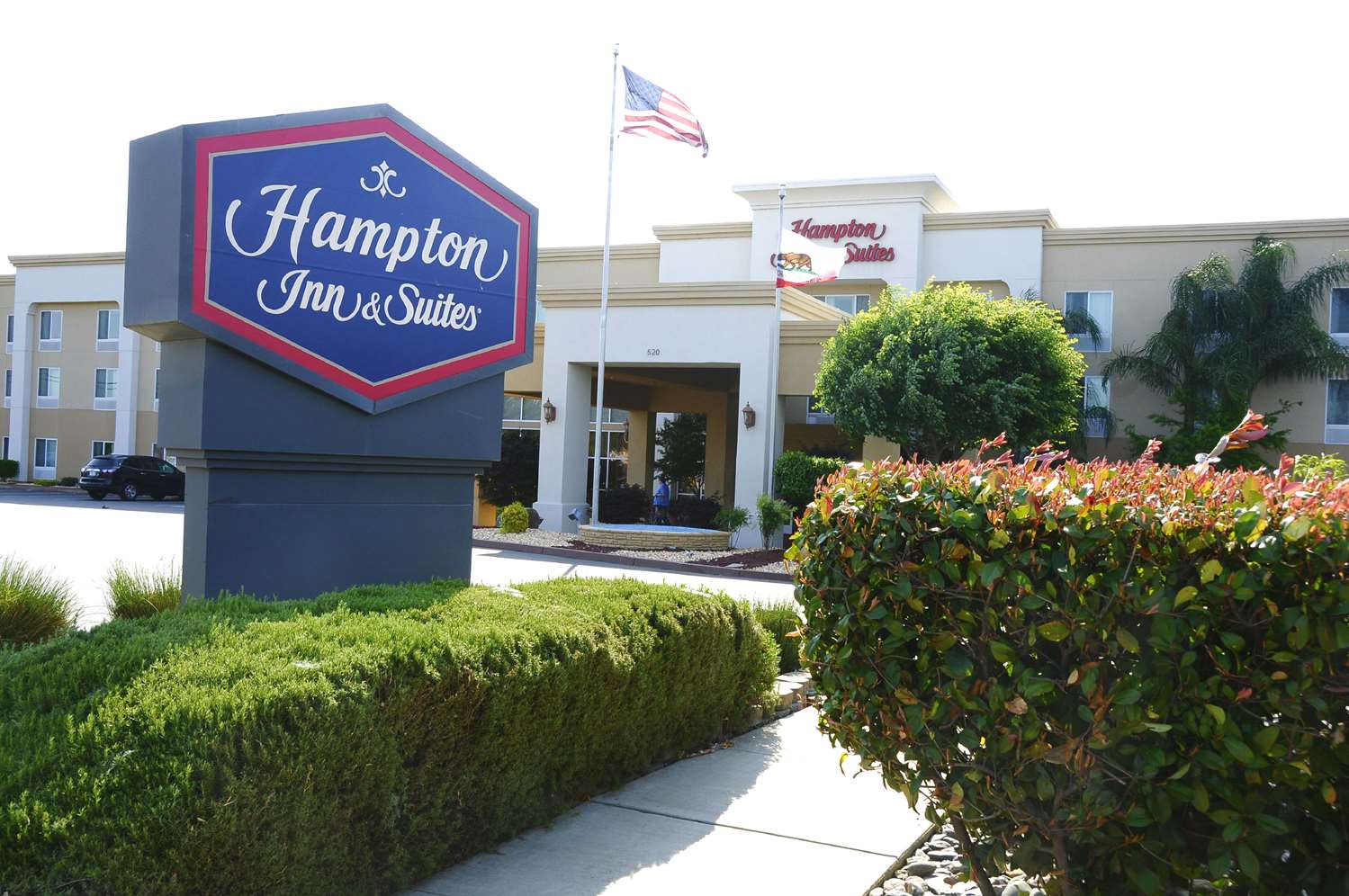Hampton Inn & Suites Red Bluff 1