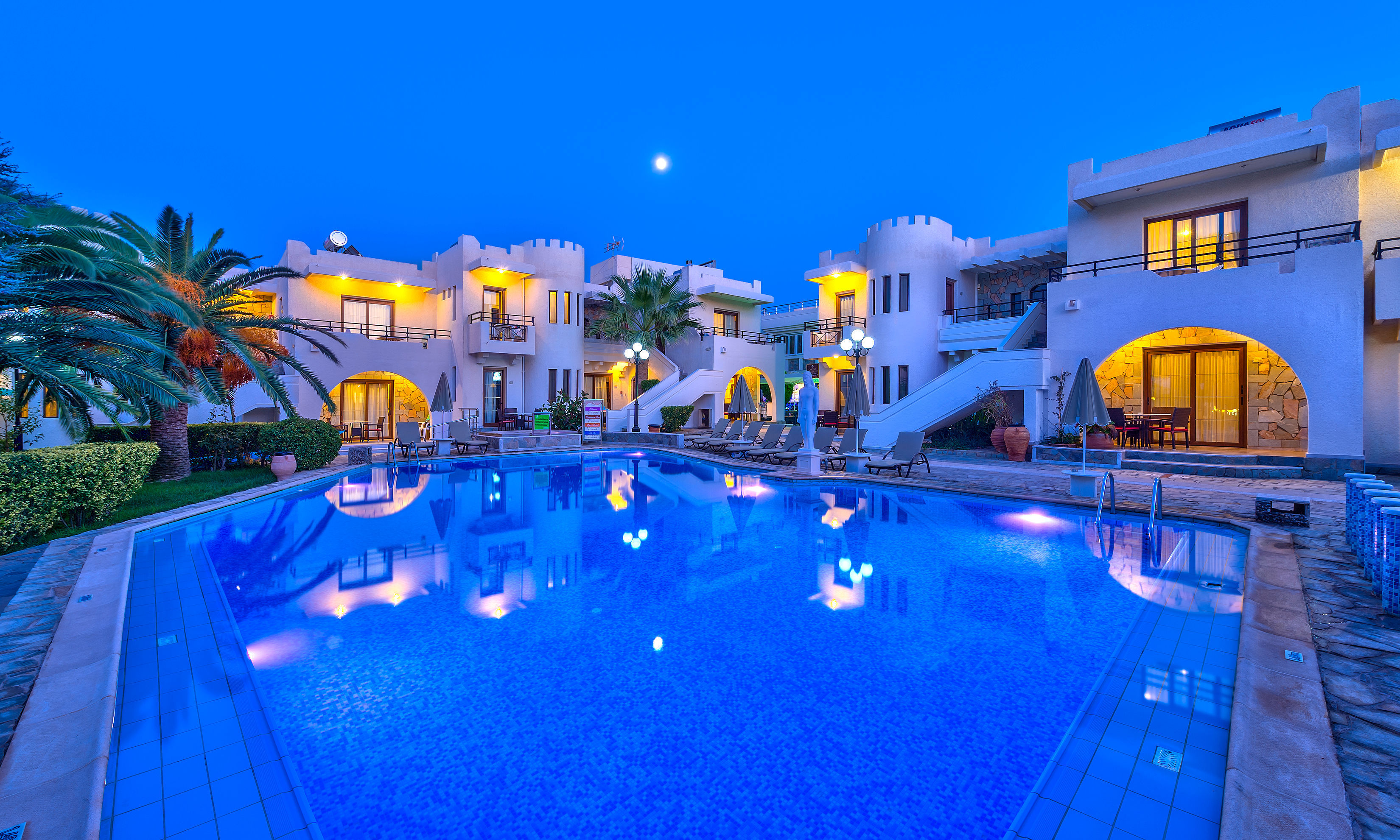 Castle Suites Hotel 2