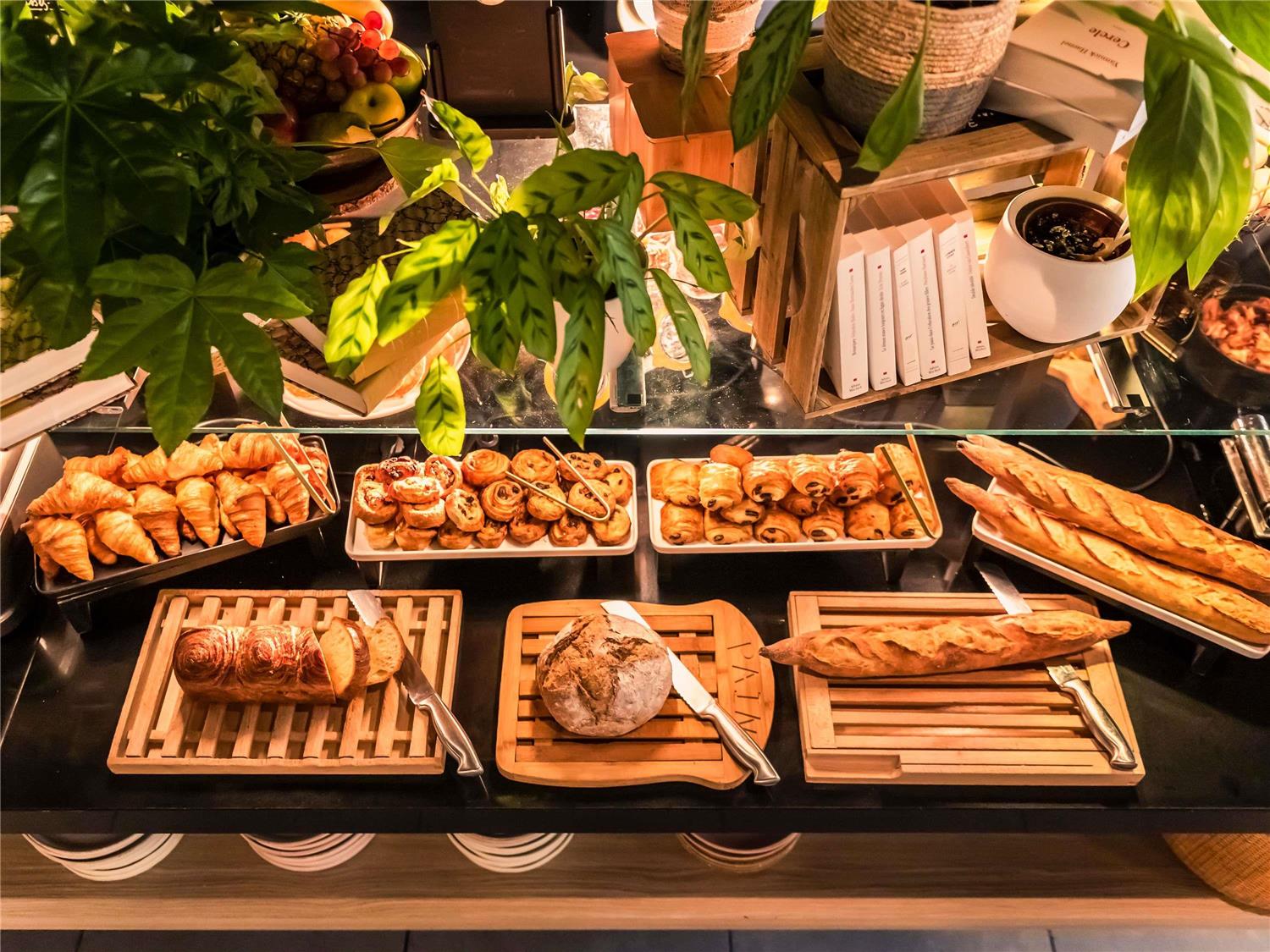 Mercure Paris Alesia 1