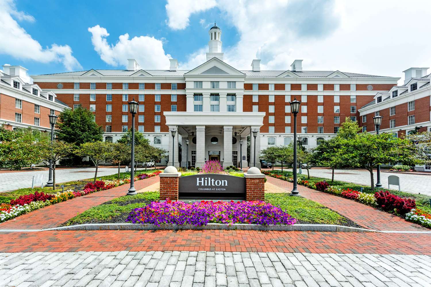 Hilton Columbus at Easton 1