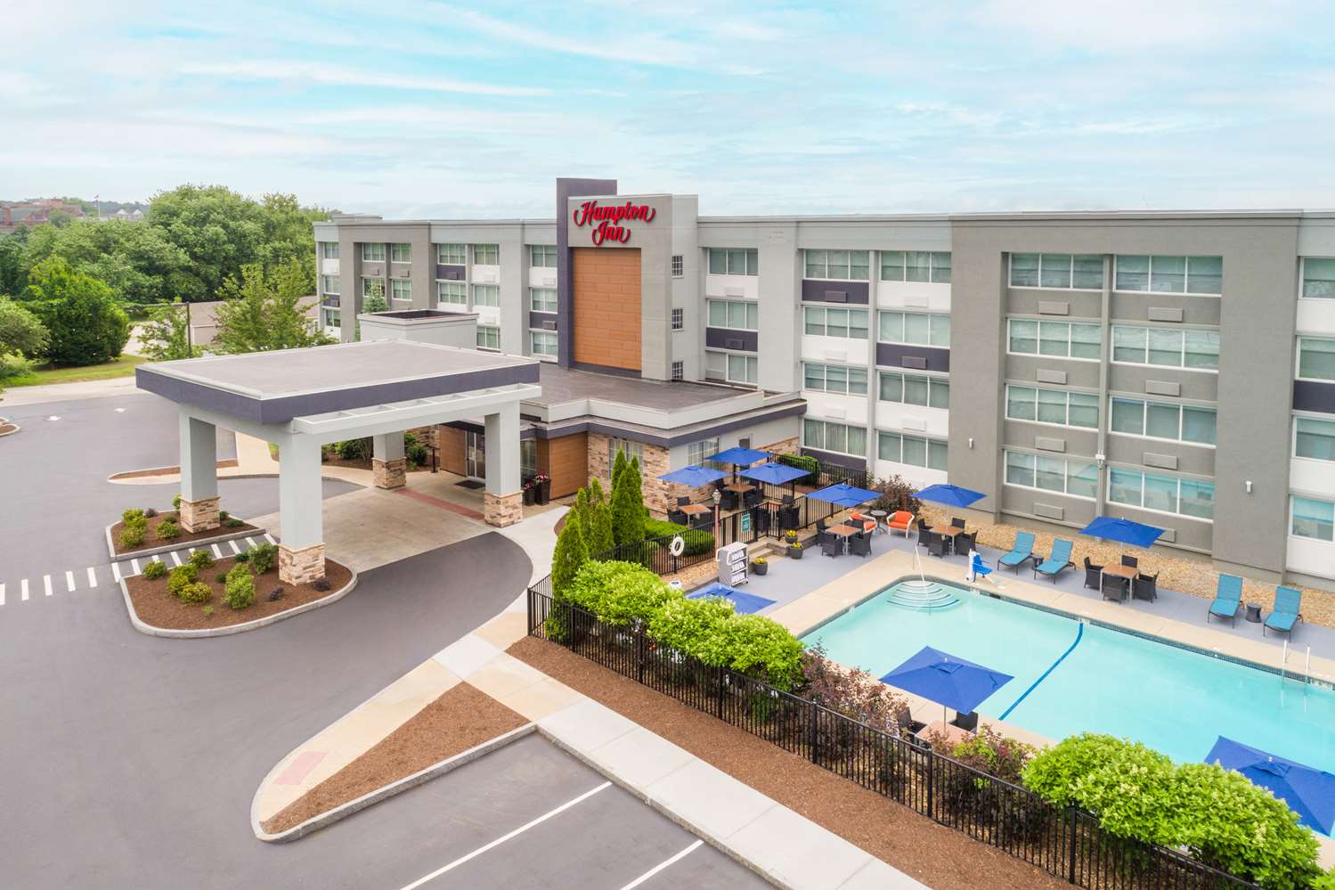 Hampton Inn Manchester Downtown 1