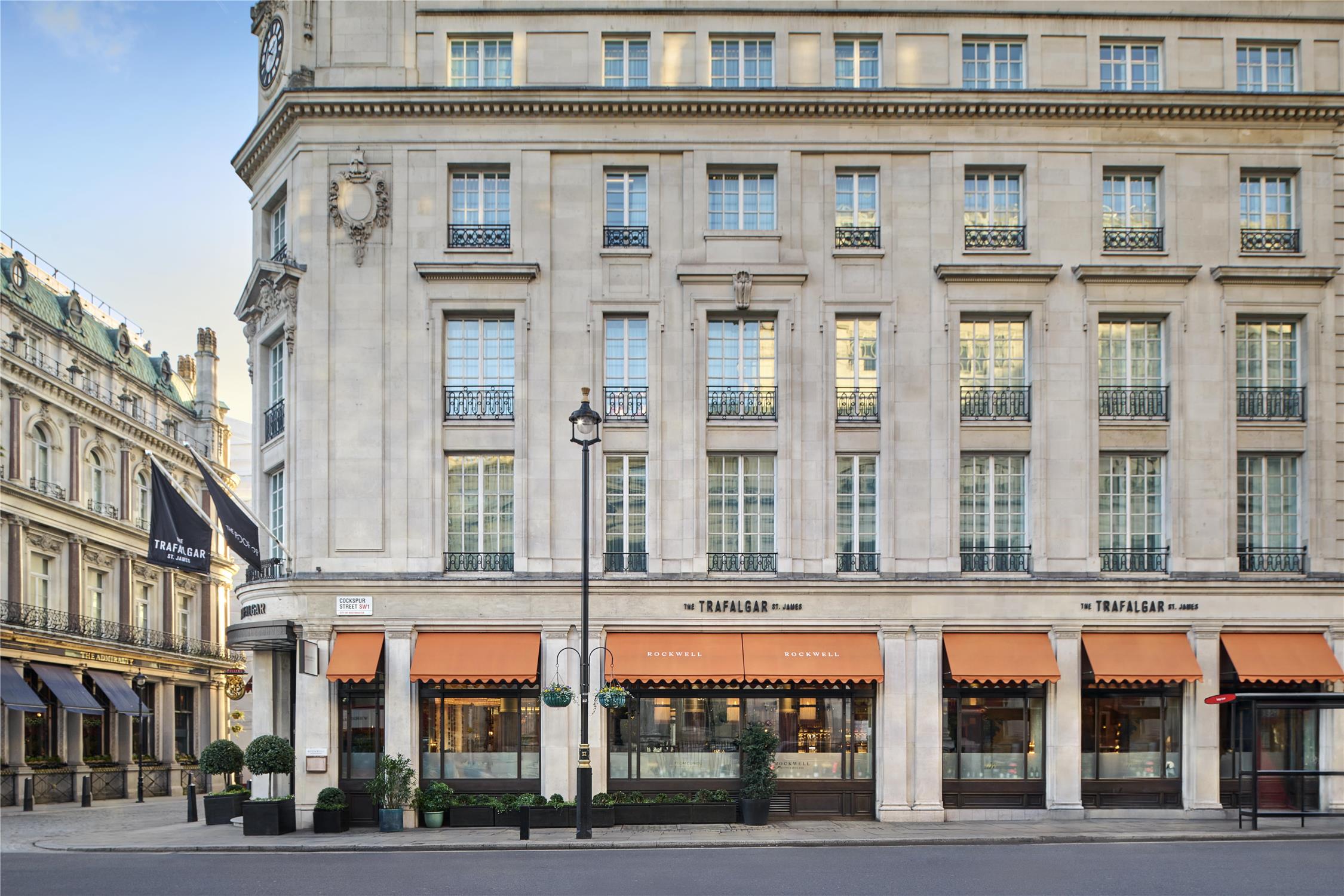 The Trafalgar St. James London, Curio Collection by Hilton 2