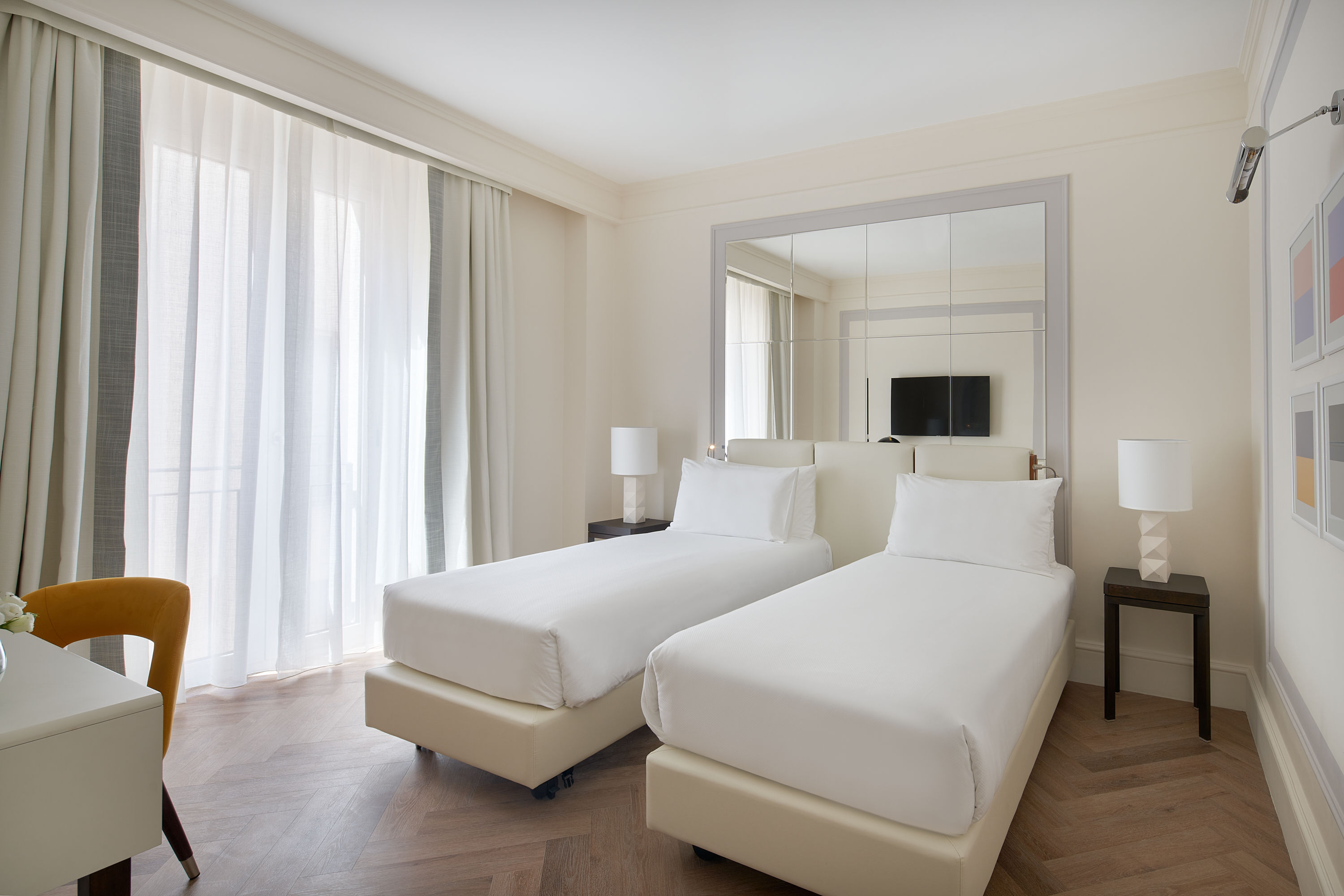 Deluxe twin room 