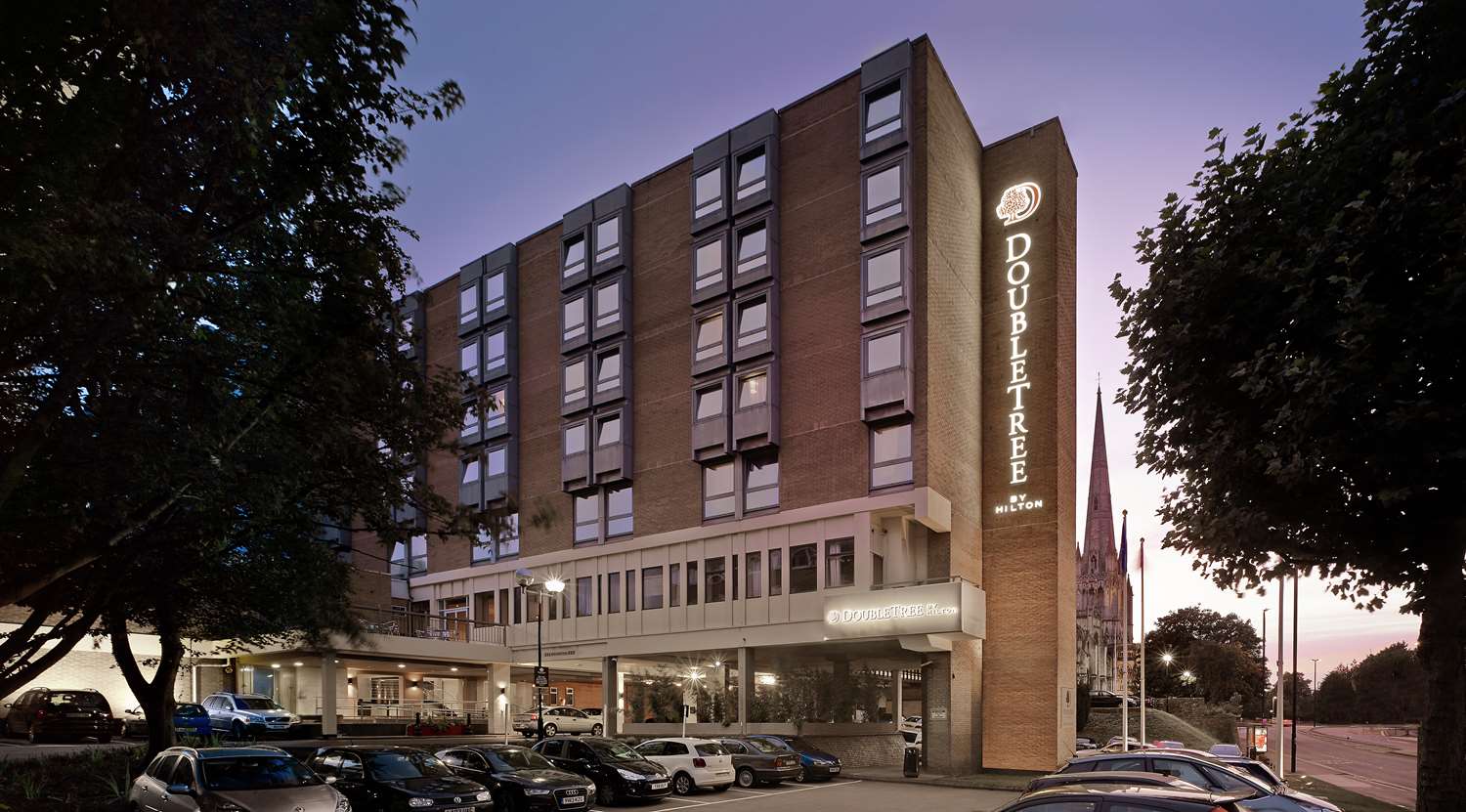 DoubleTree by Hilton Bristol City Centre 2