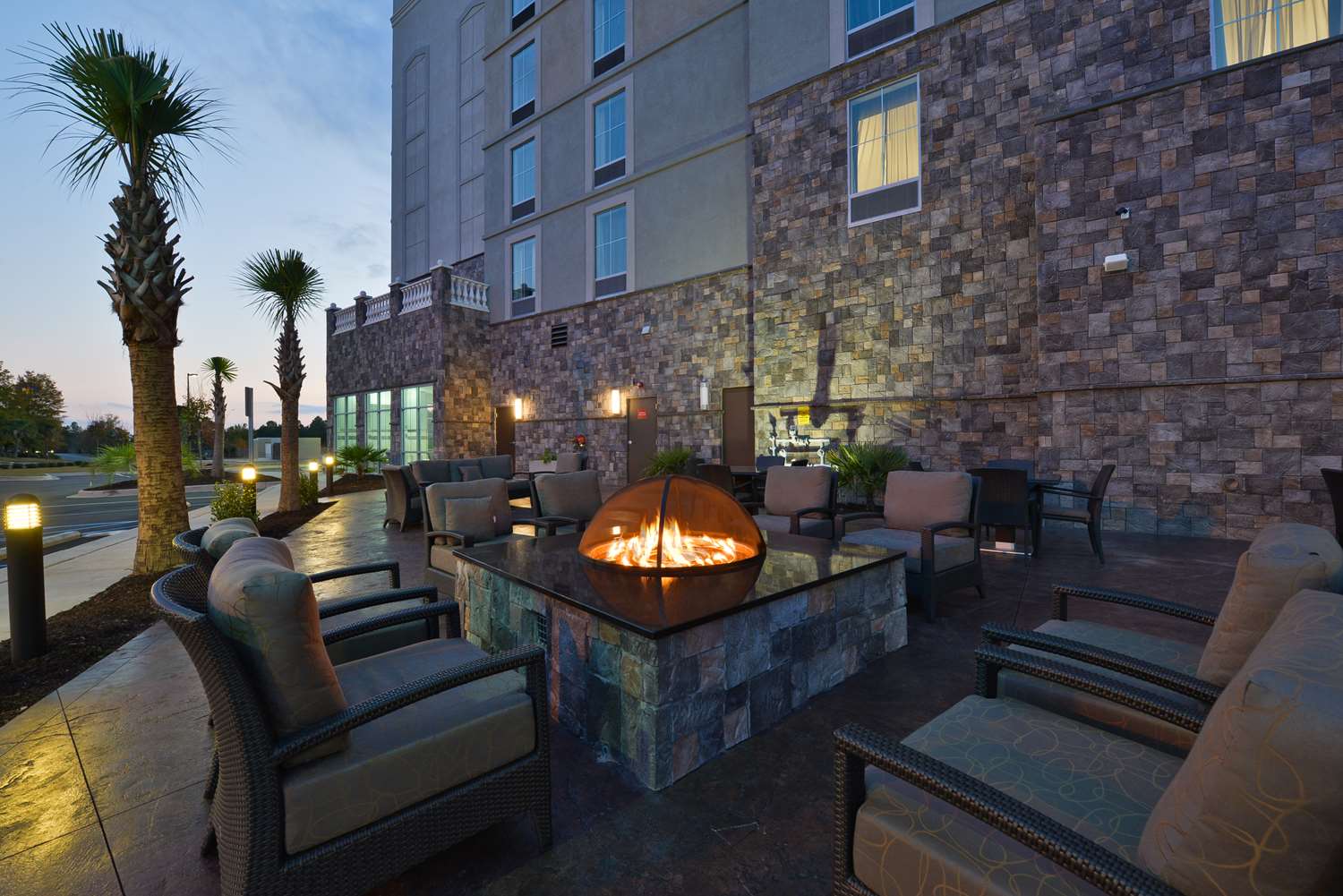 Hampton Inn & Suites Columbia/Southeast-Ft. Jackson 2