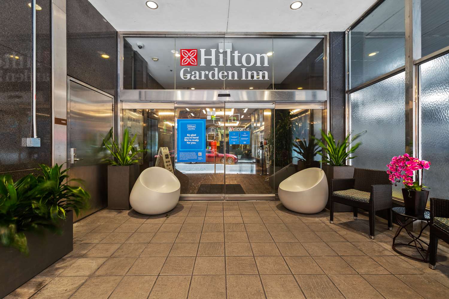 Hilton Garden Inn New Orleans French Quarter/CBD 2