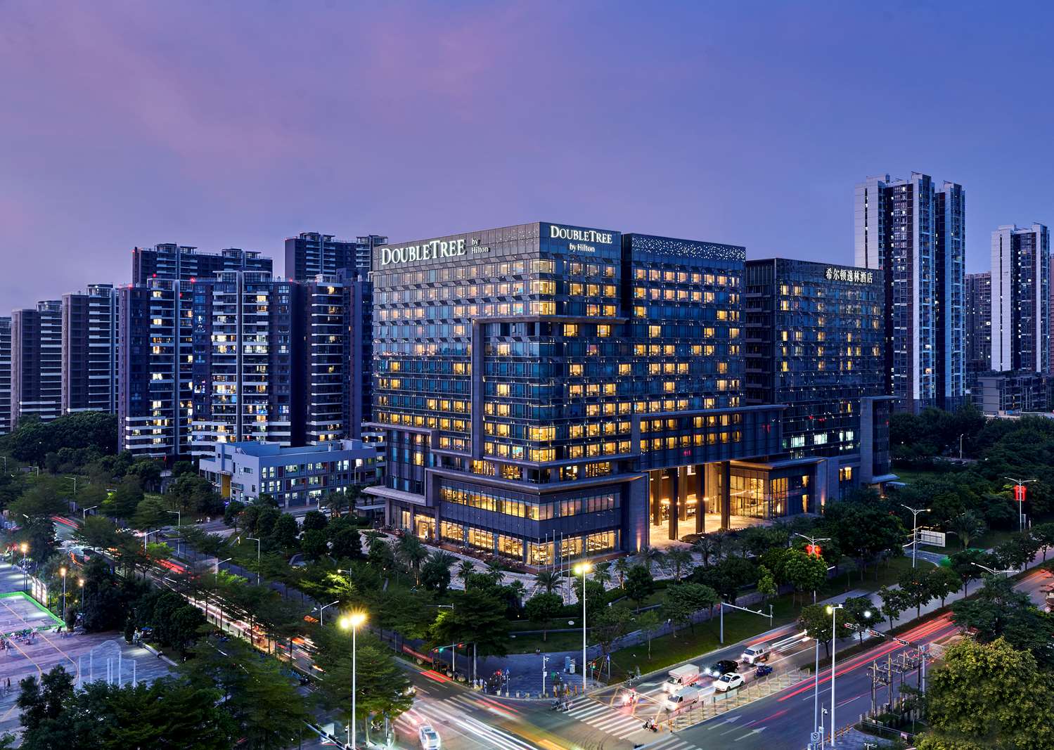 DoubleTree by Hilton Shenzhen Airport 1
