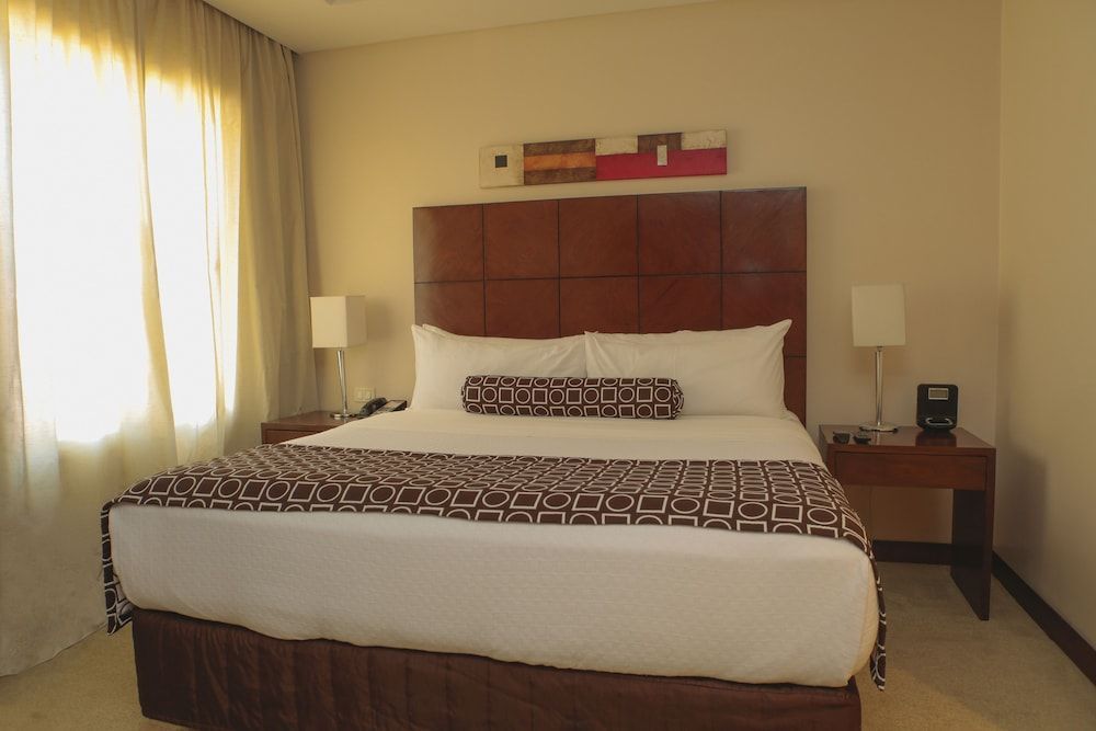 Crowne Plaza ASUNCION by IHG 2