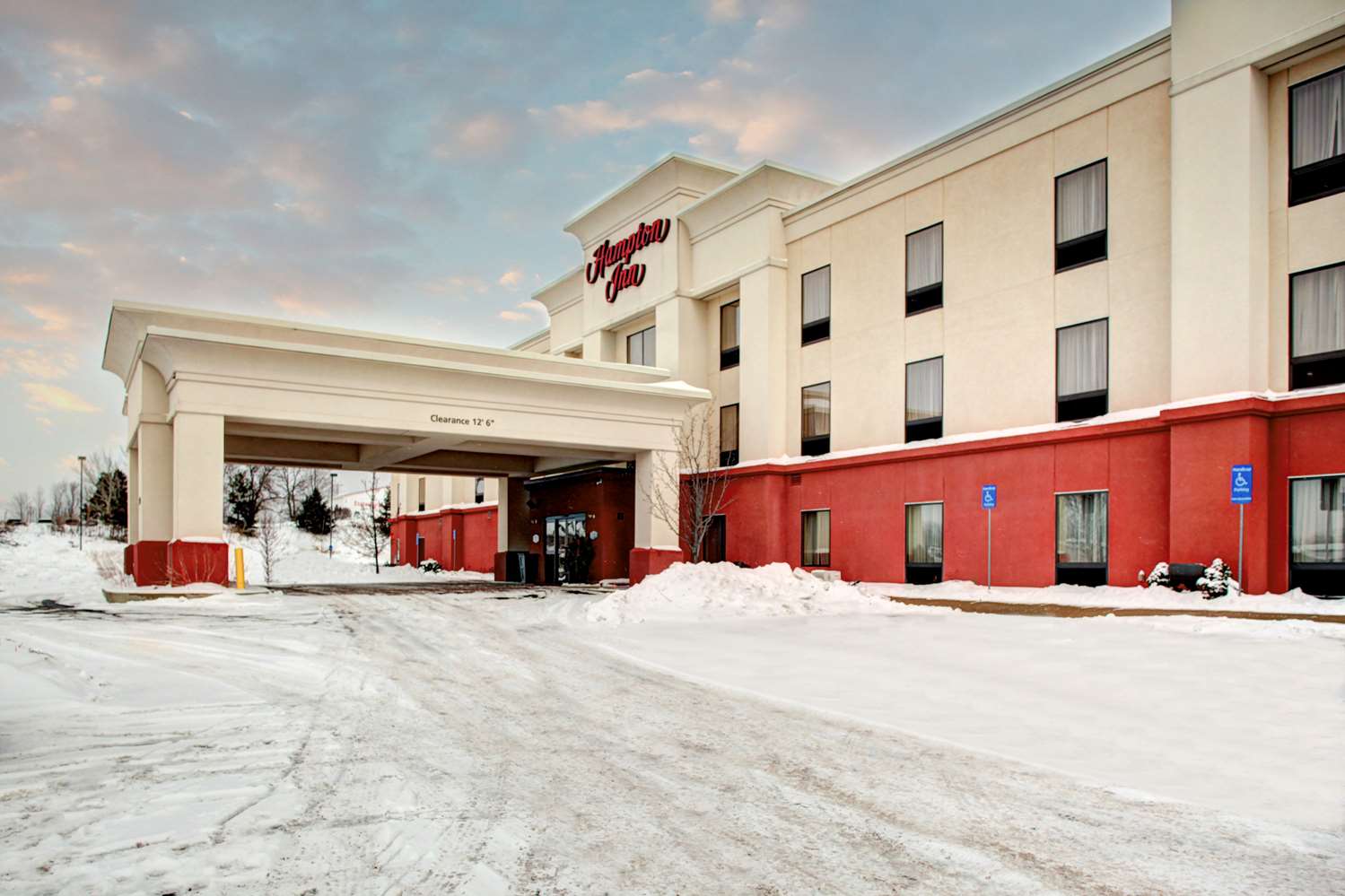 Hampton Inn Coldwater 1