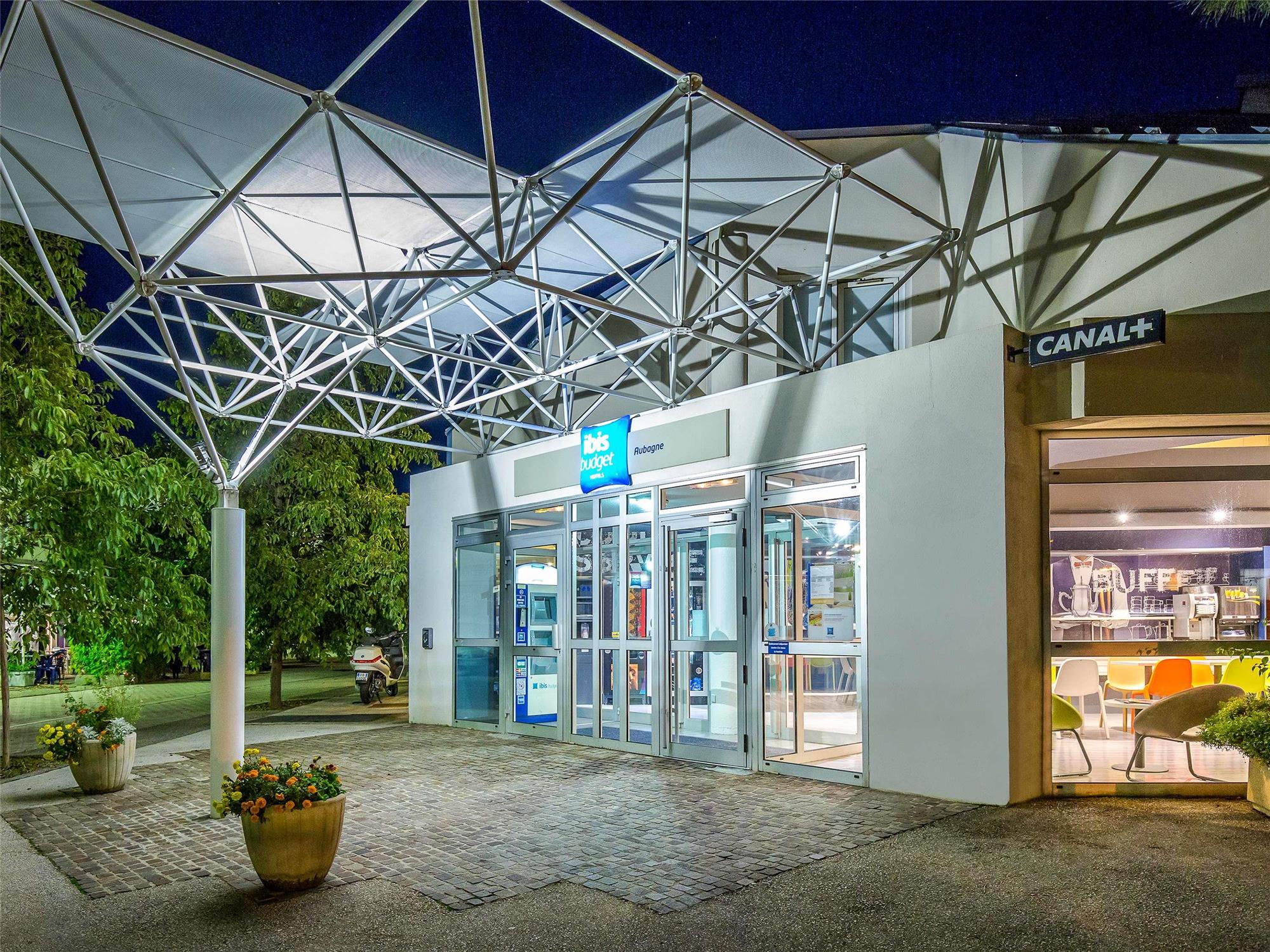ibis budget Aubagne Paluds Agora 2