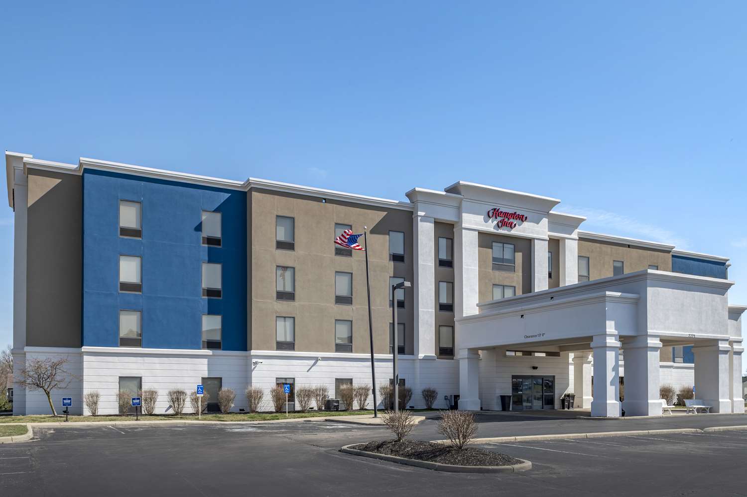 Hampton Inn Greenfield 1