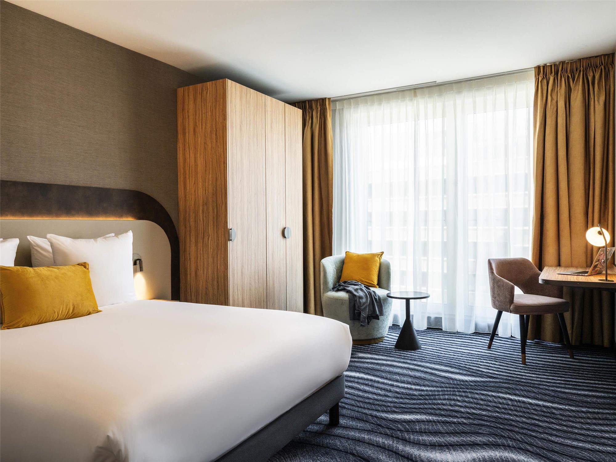 Mercure Amsterdam North Station 1