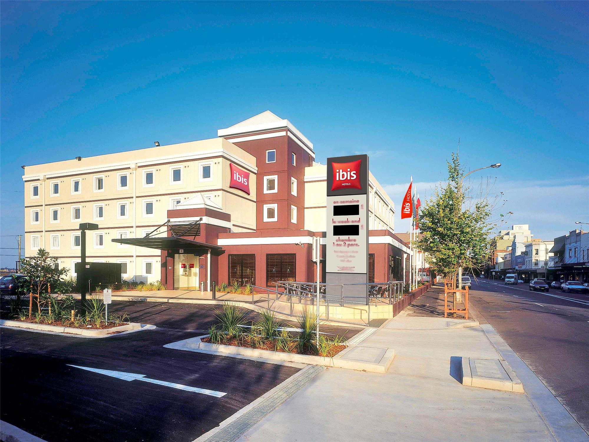 ibis Newcastle 1