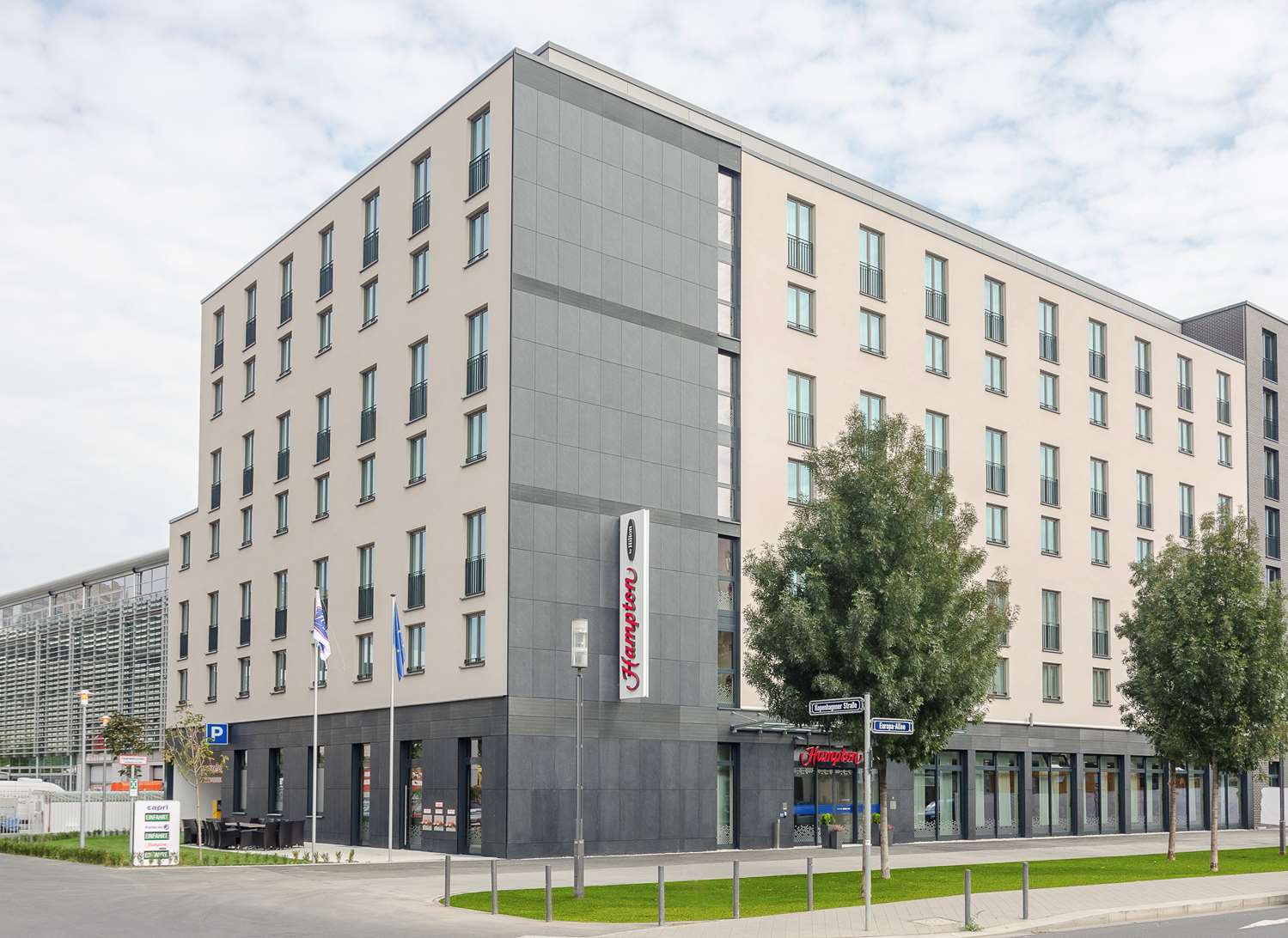Hampton by Hilton Frankfurt City Centre 1