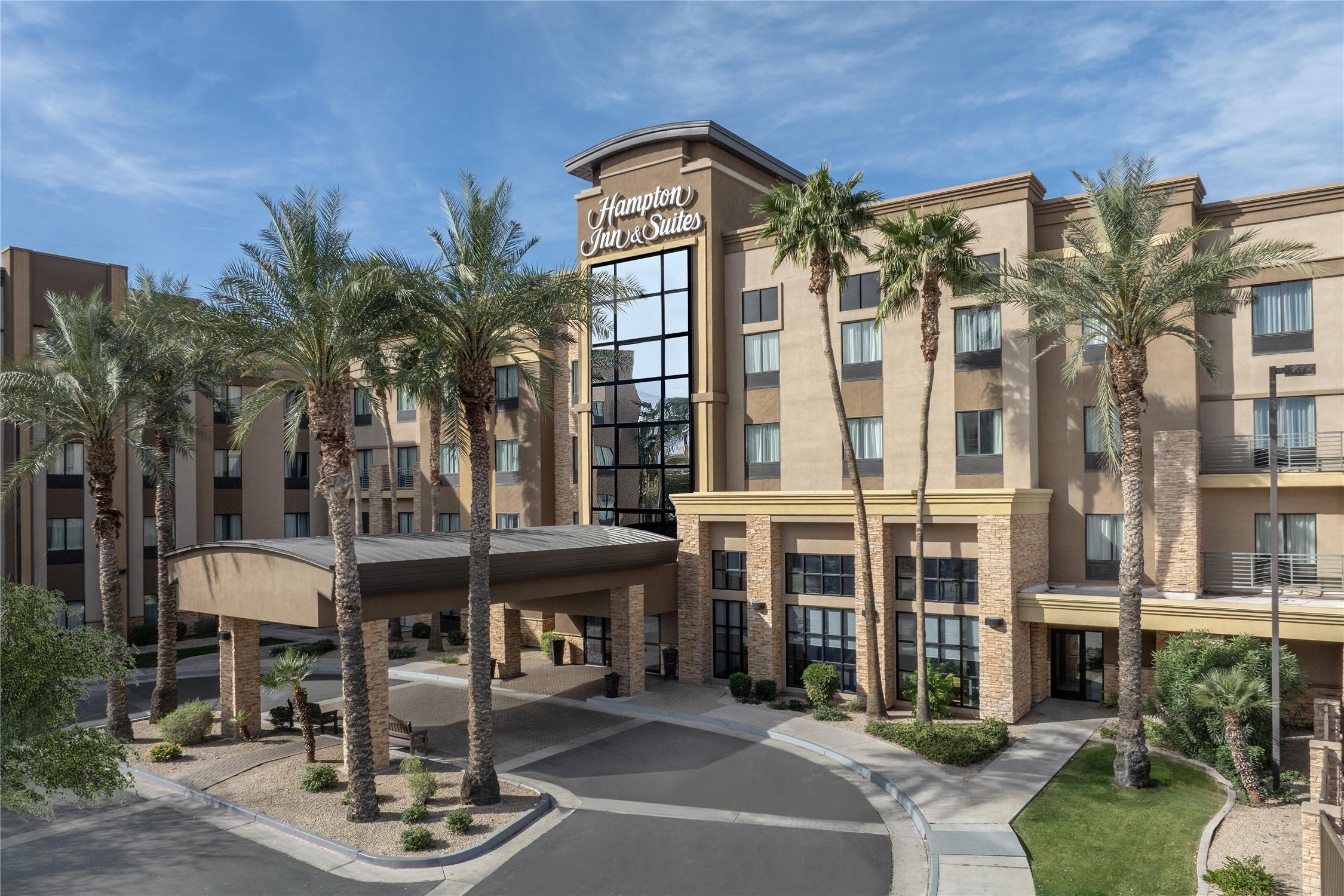 Hampton Inn & Suites Phoenix Glendale-Westgate 1