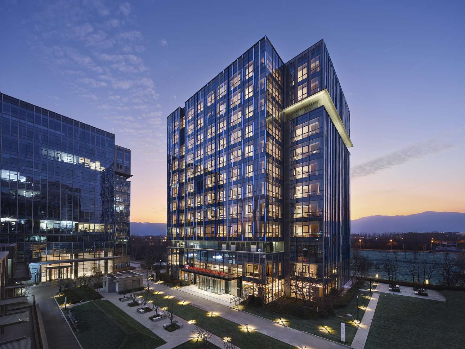 Hilton Garden Inn Beijing Haidian Daoxiang Lake 1