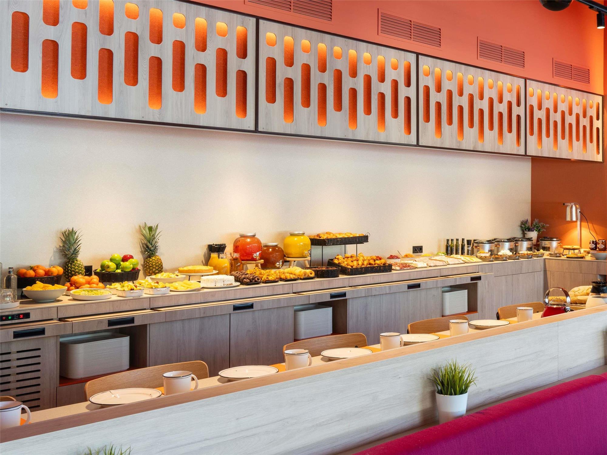 ibis Styles Barcelona Sant Joan Despi 2