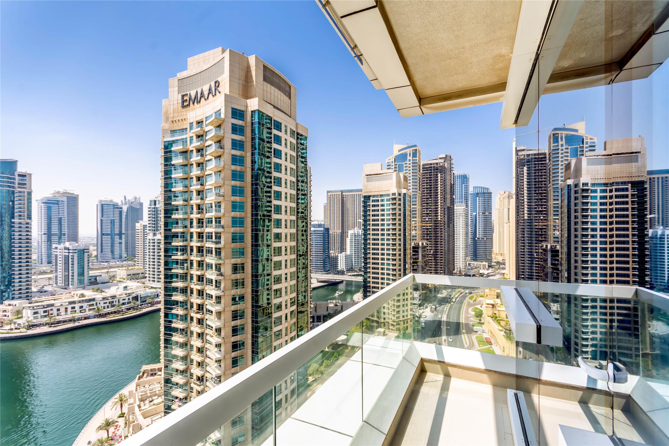 Barcelo Residences Dubai Marina 1
