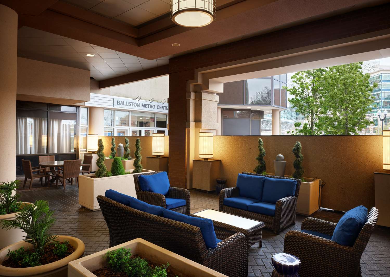 Hilton Arlington 2